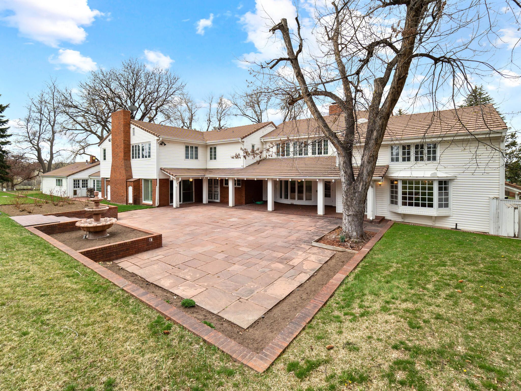 2500 E Belleview Ave. 