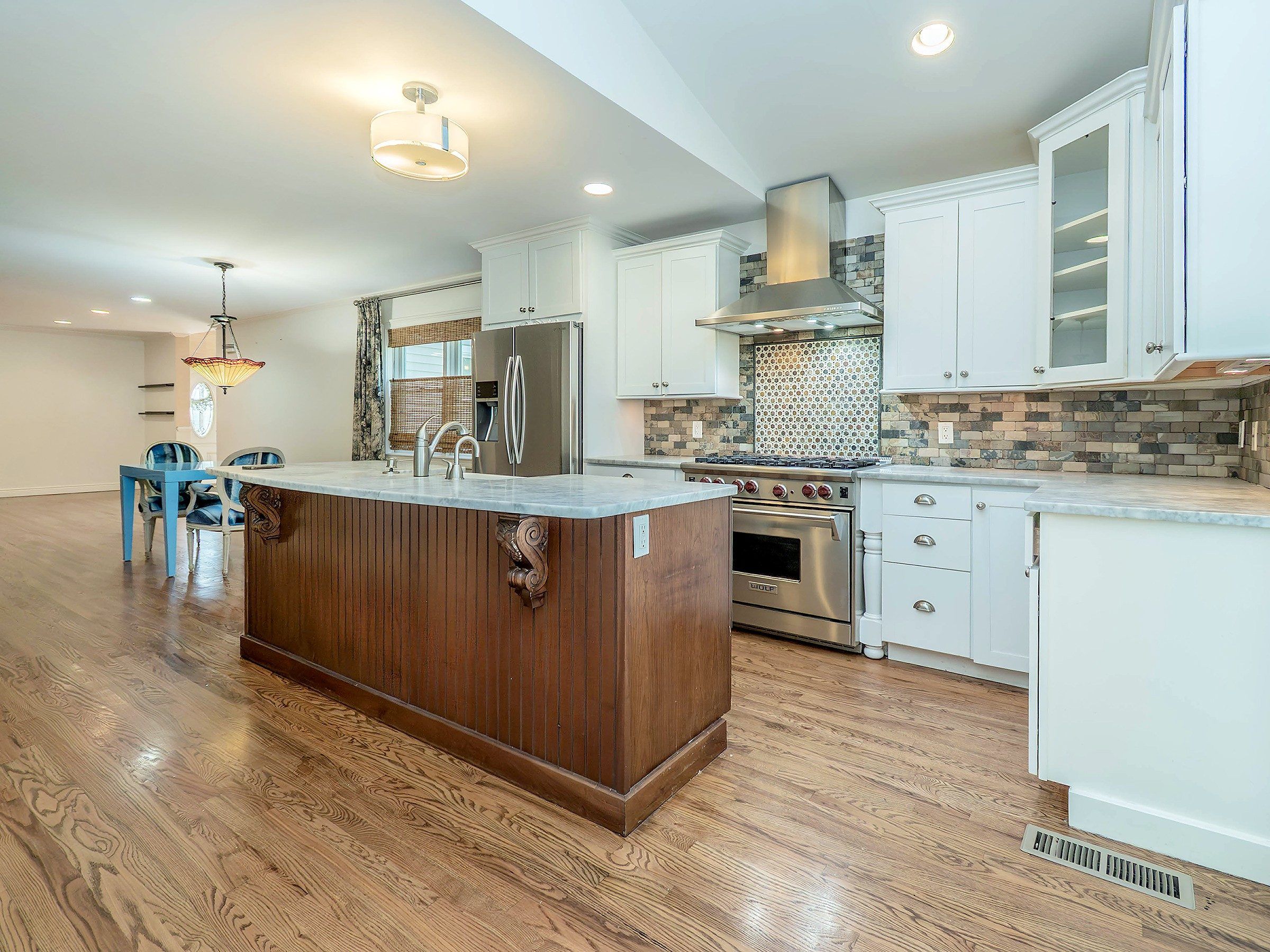 21 Marwood Road N