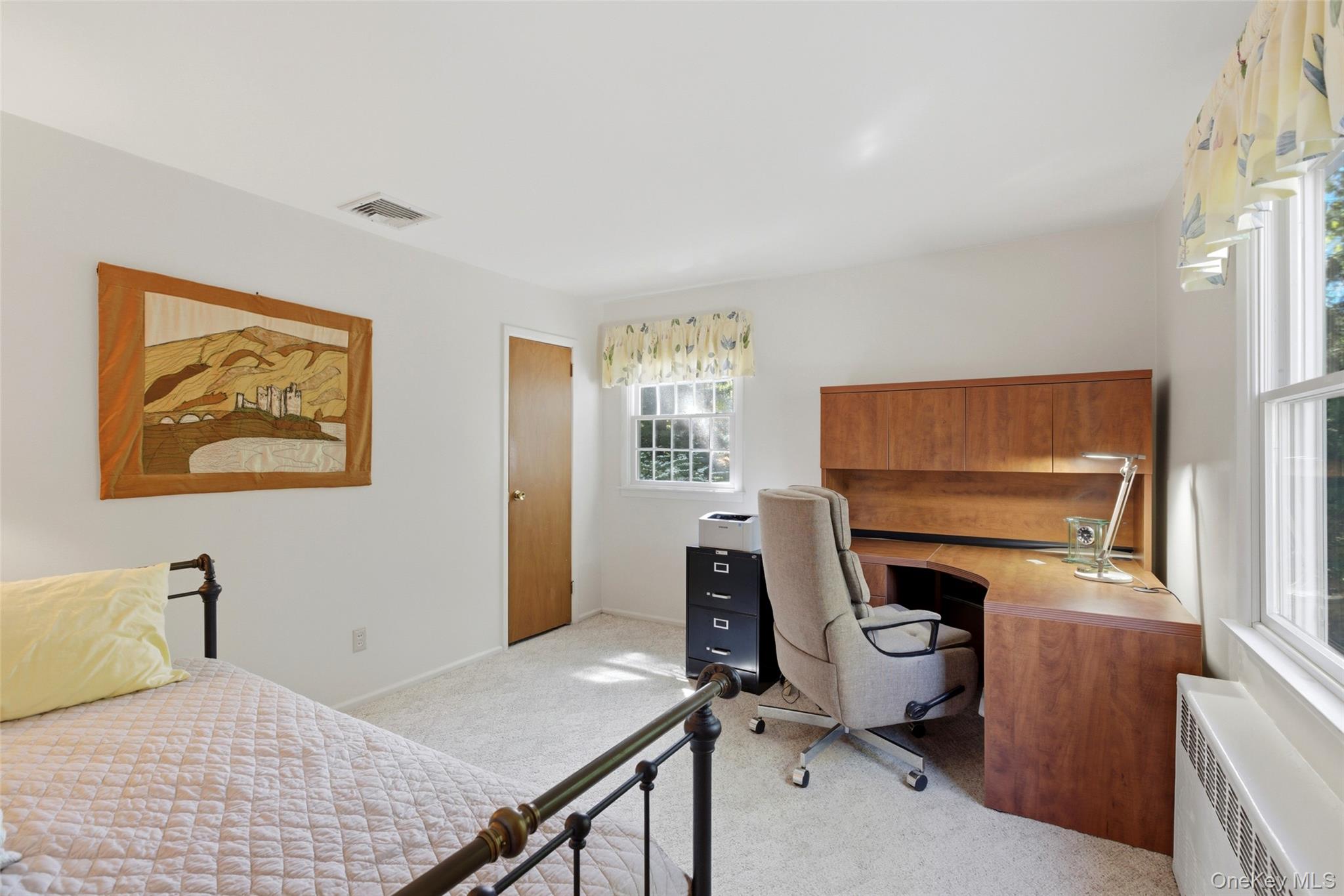 23 Woodhull Road