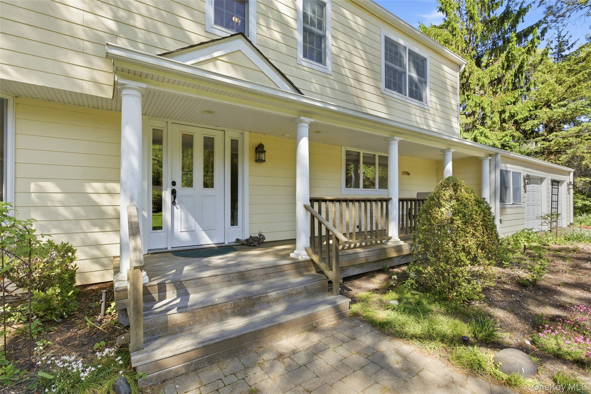 23 Woodhull Road