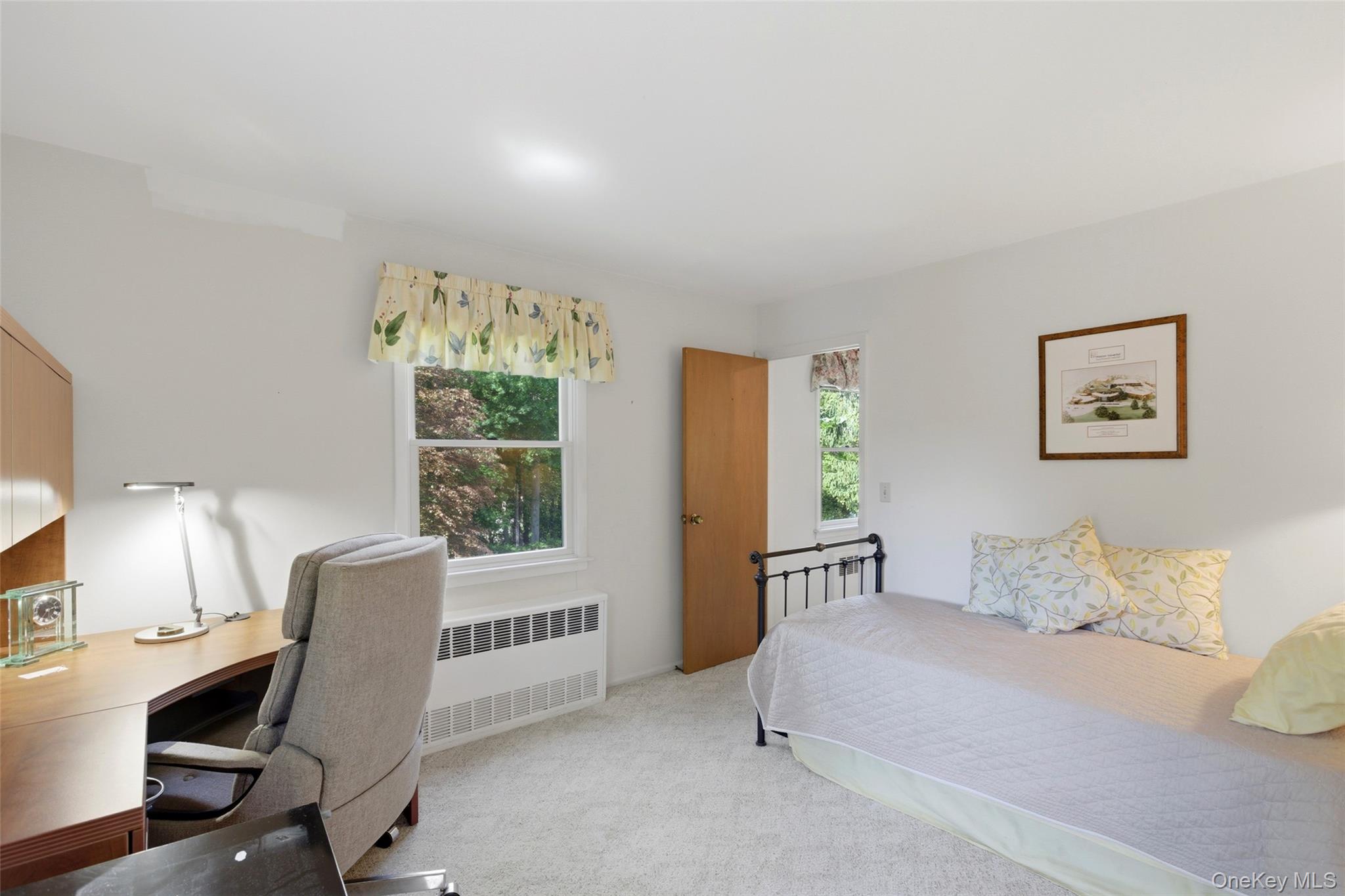 23 Woodhull Road