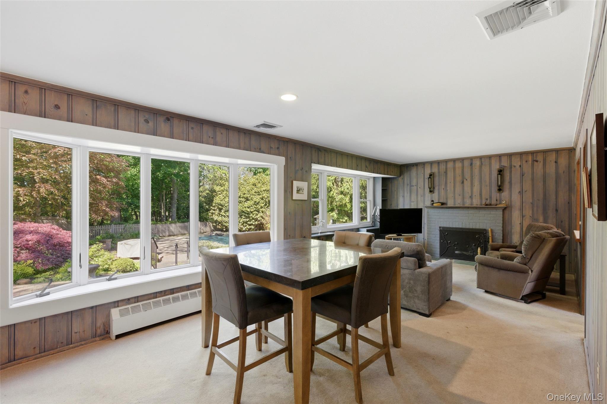 23 Woodhull Road