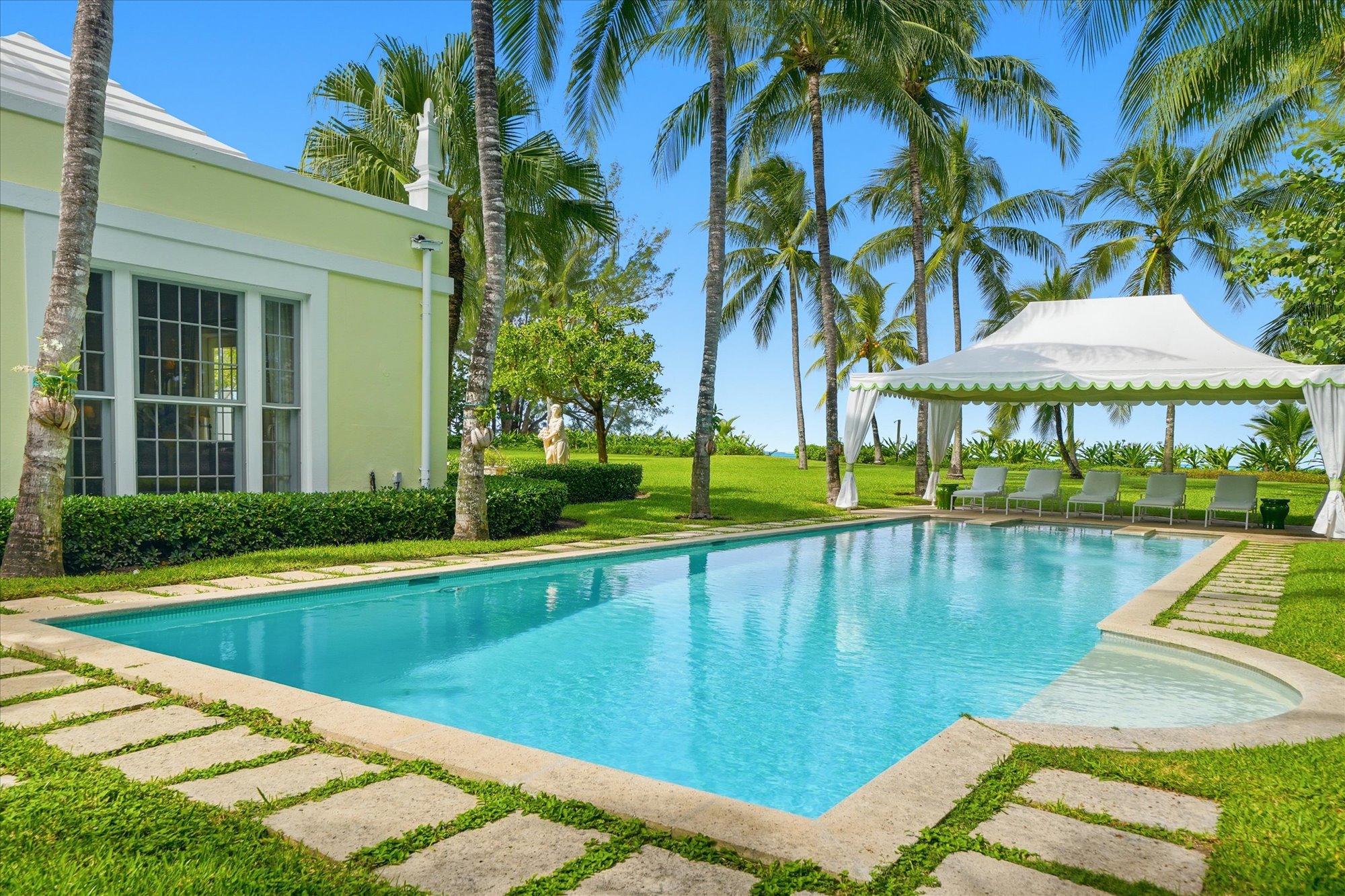 Villa Contenta 