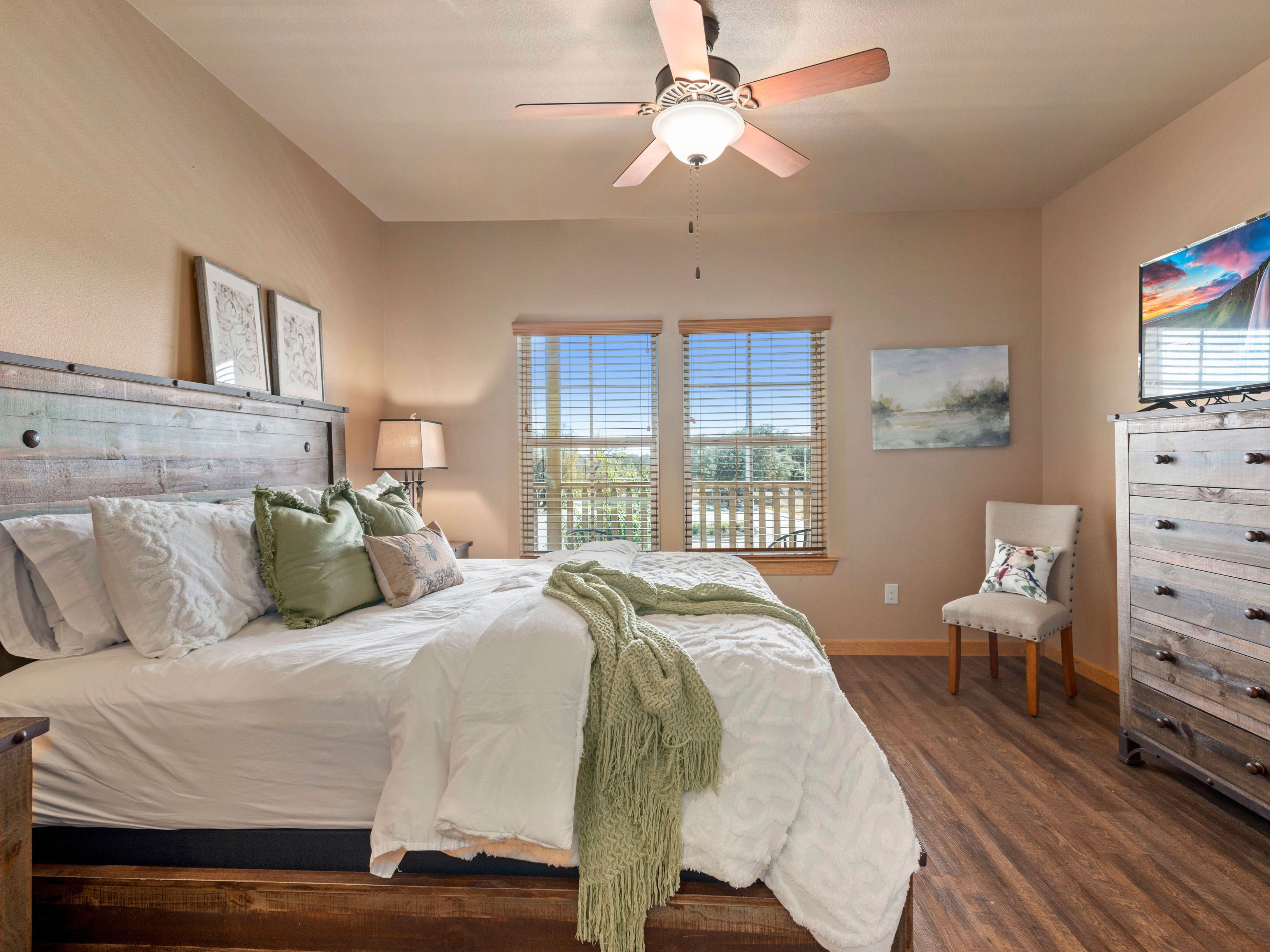 1554 Gruene Road Unit A13