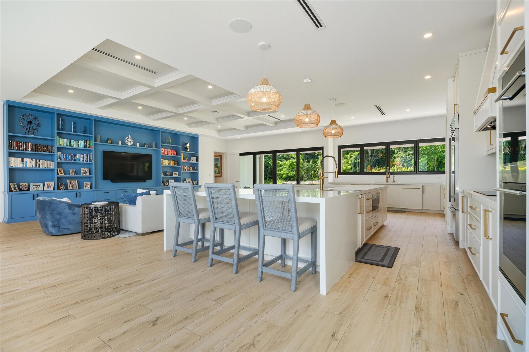 Bali Cinq Bougainvillea Drive