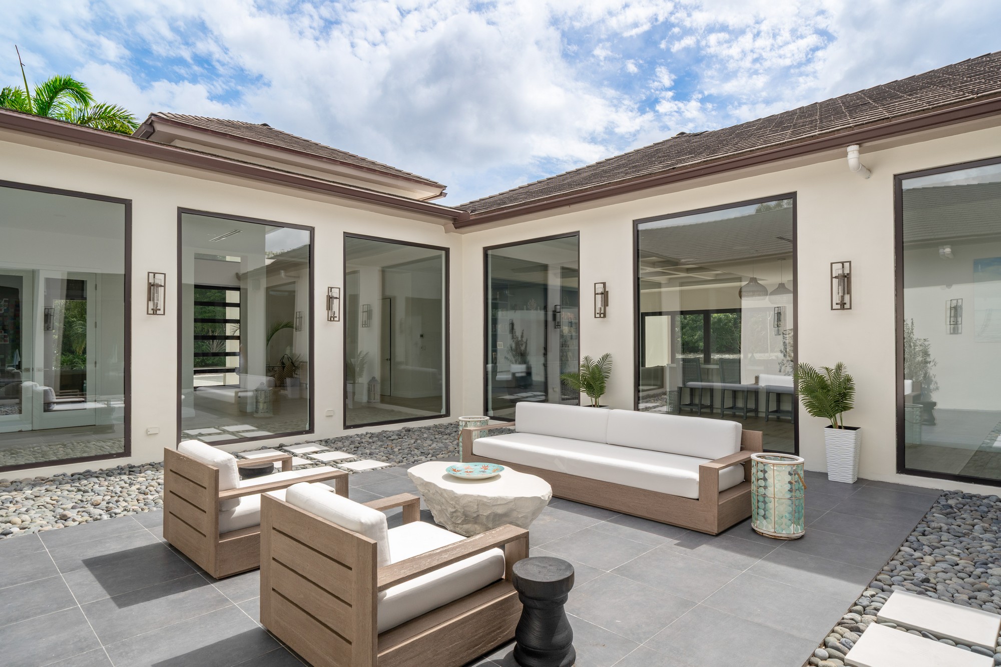 Bali Cinq Bougainvillea Drive