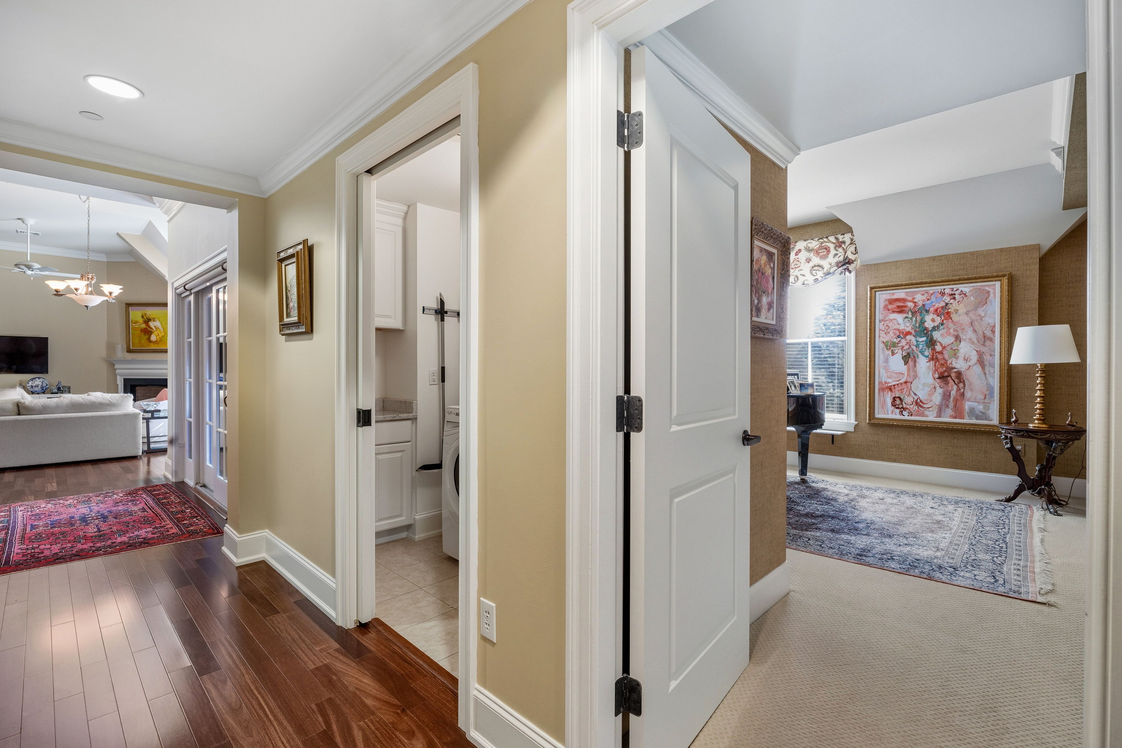 115 East Montgomery Avenue Unit 3B