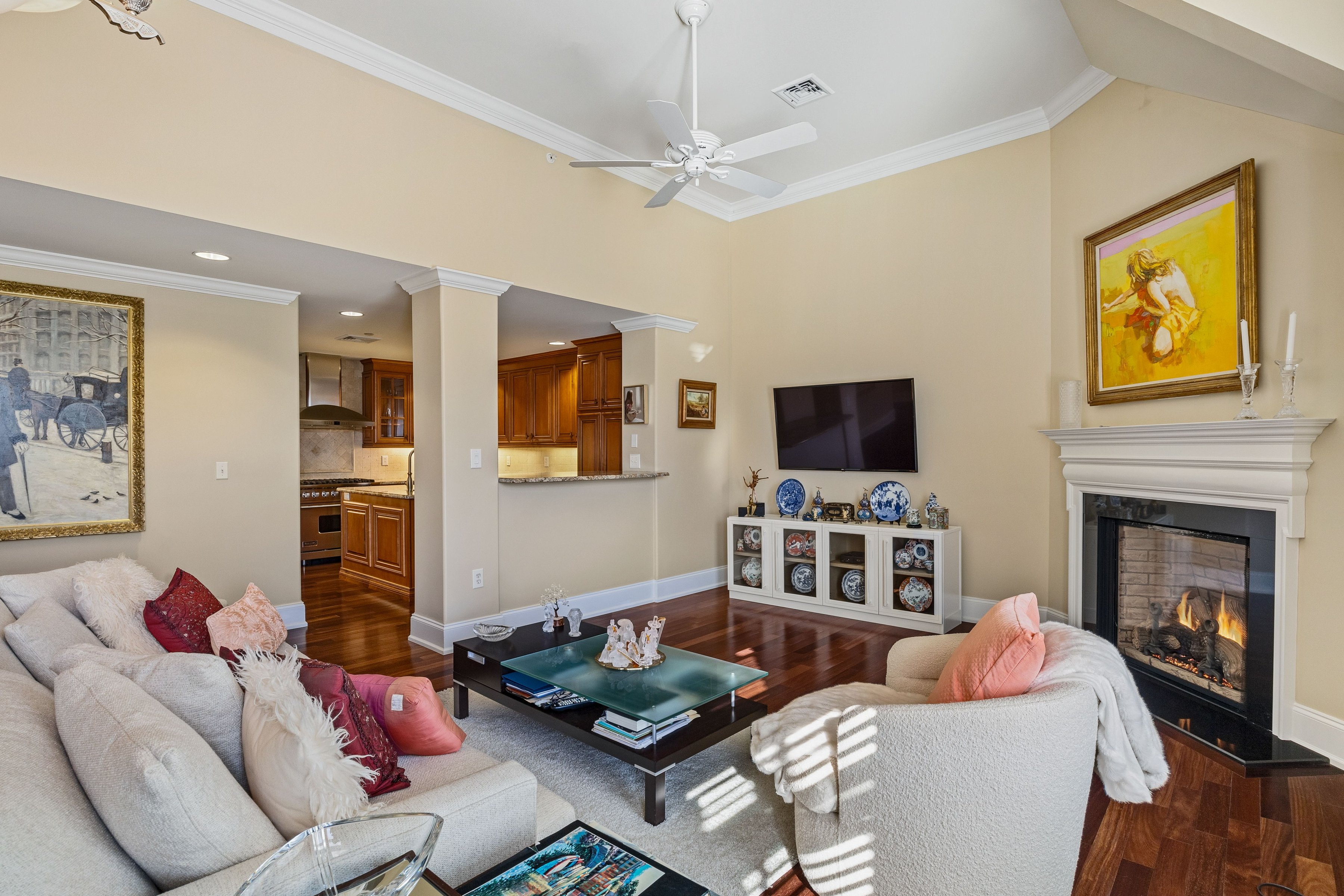 115 East Montgomery Avenue Unit 3B