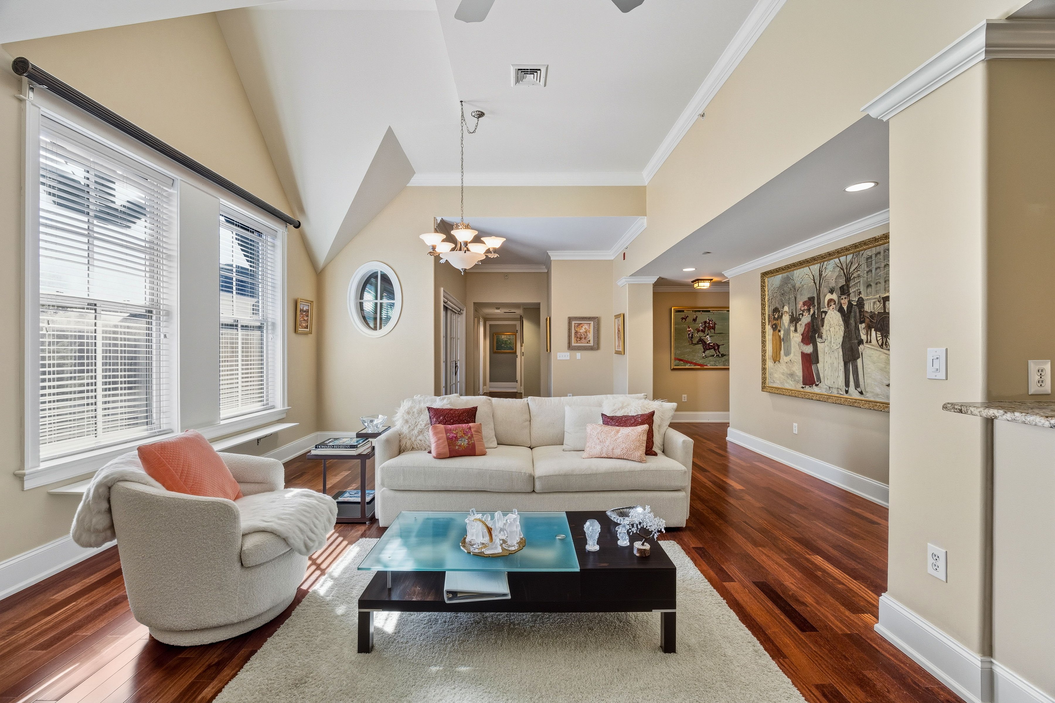 115 East Montgomery Avenue Unit 3B