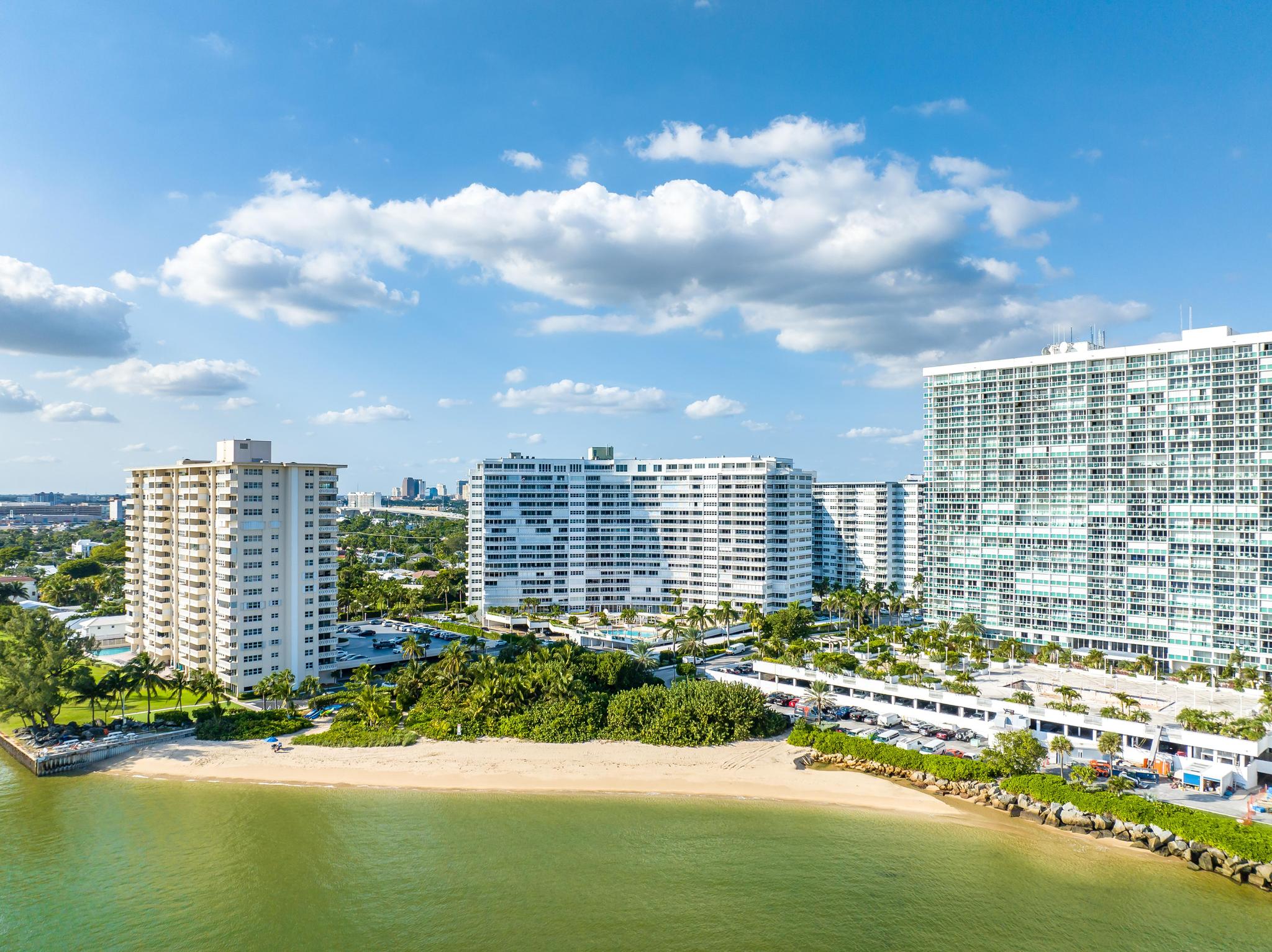 2000 S Ocean Dr 1001