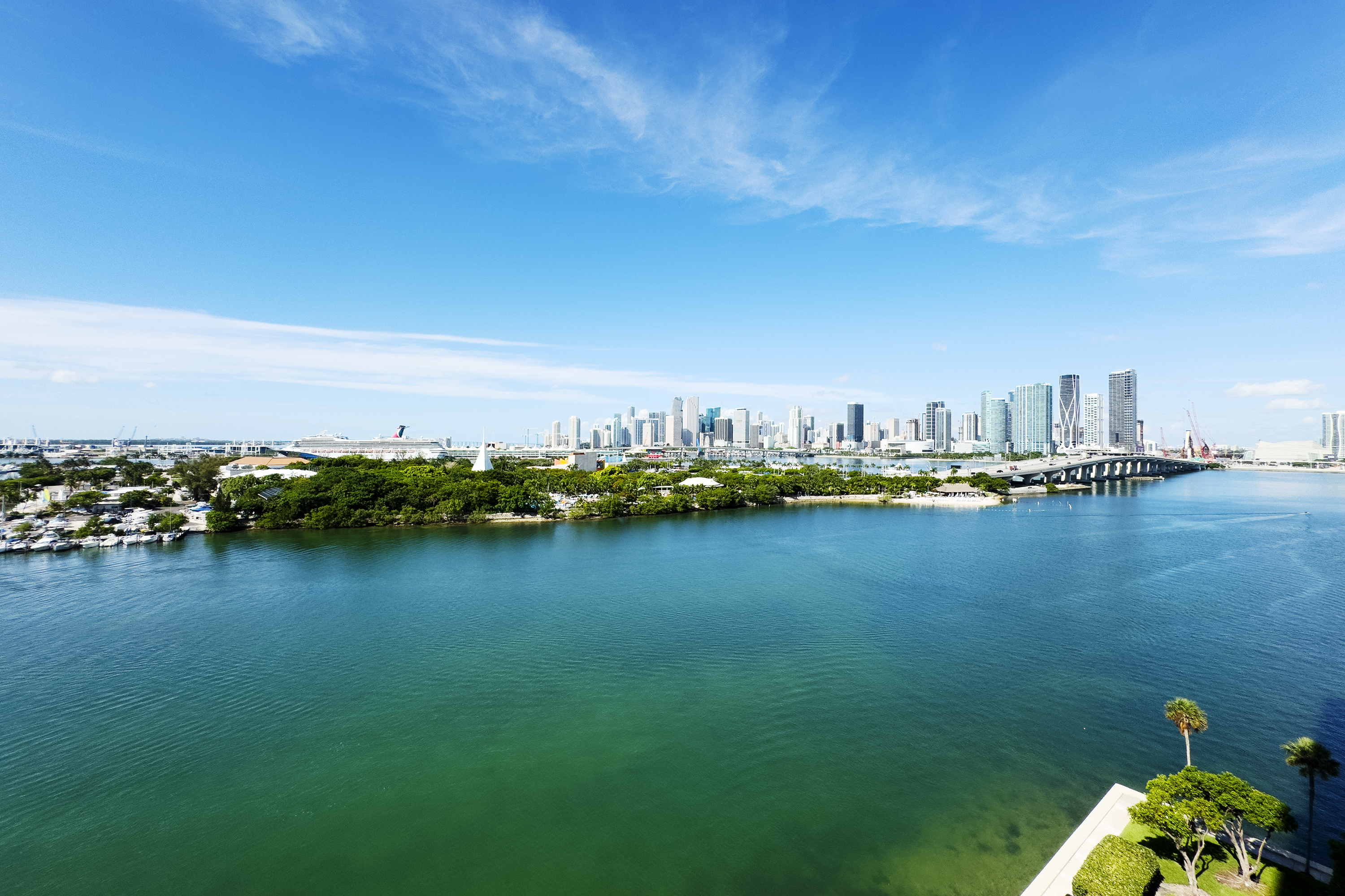 1000 Venetian Way 1103