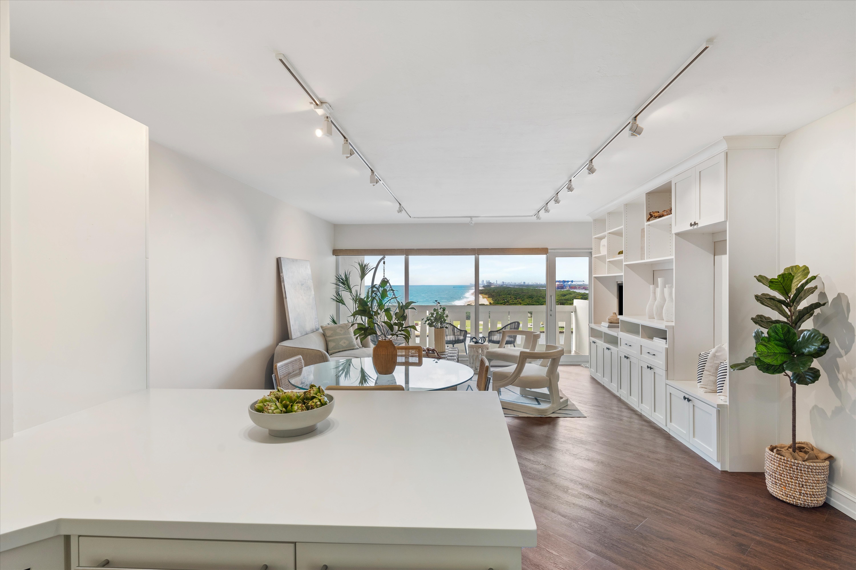 2100 S Ocean Dr Unit# 12H
