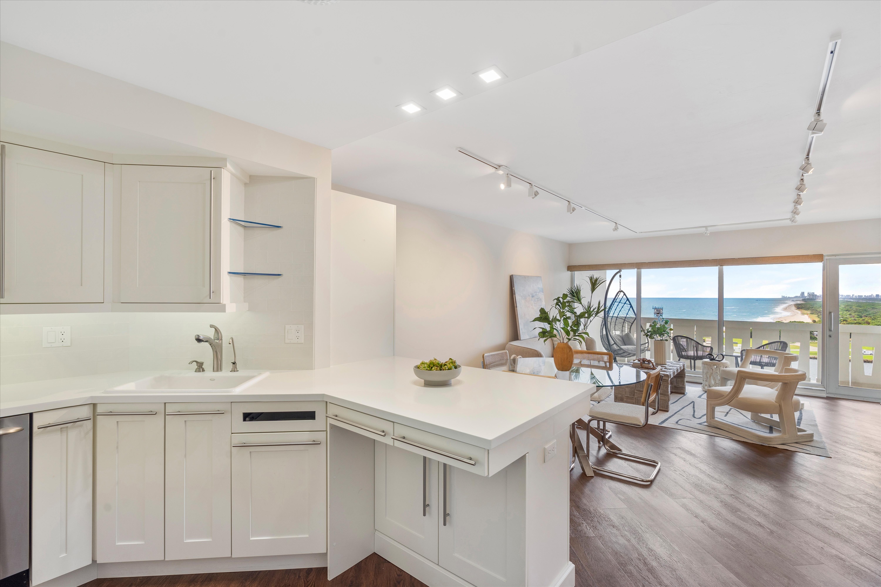 2100 S Ocean Dr Unit# 12H