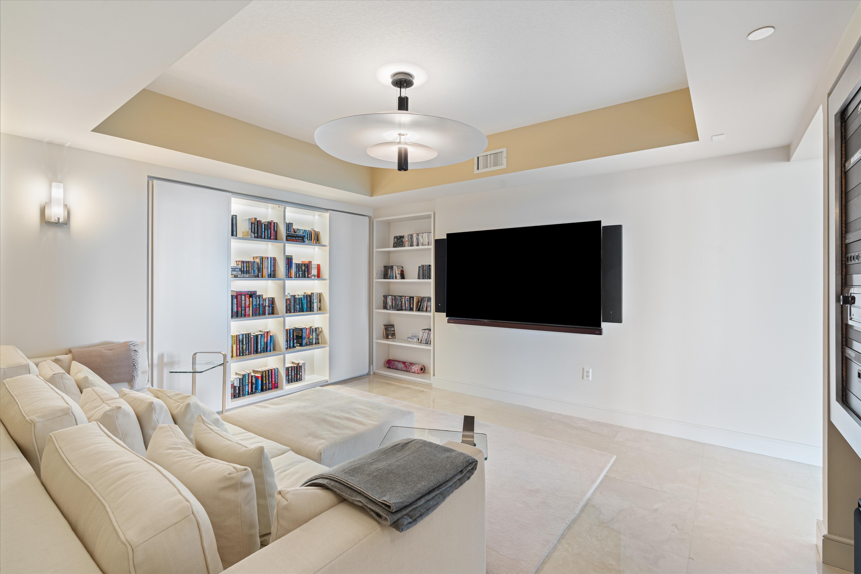 3055 Harbor Dr Unit# 1202