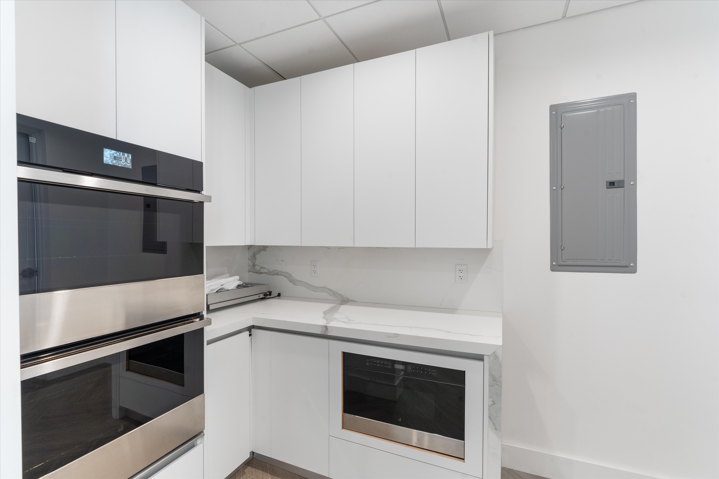 3055 Harbor Dr Unit# 1202