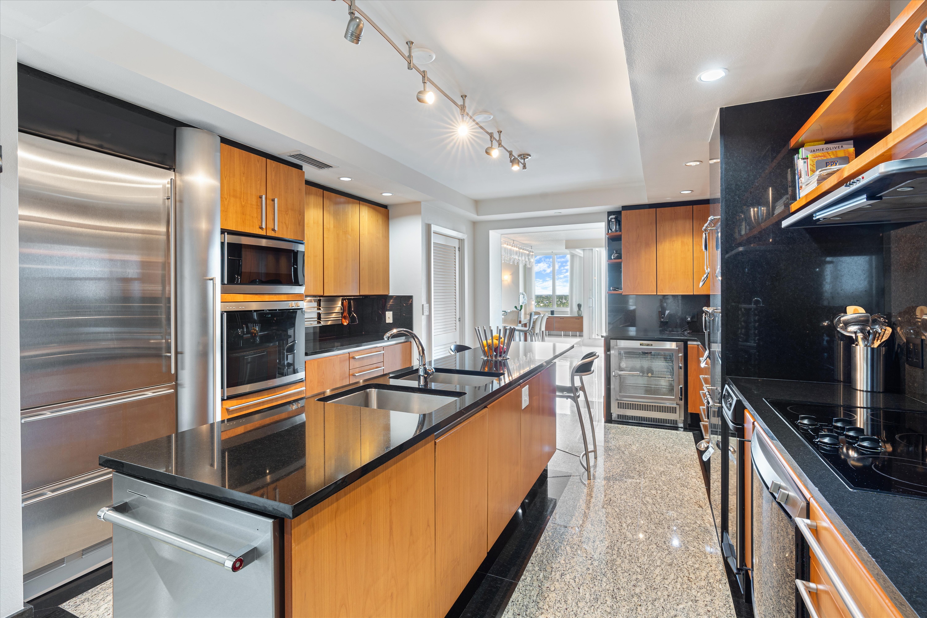 3055 Harbor Dr Unit# 1202