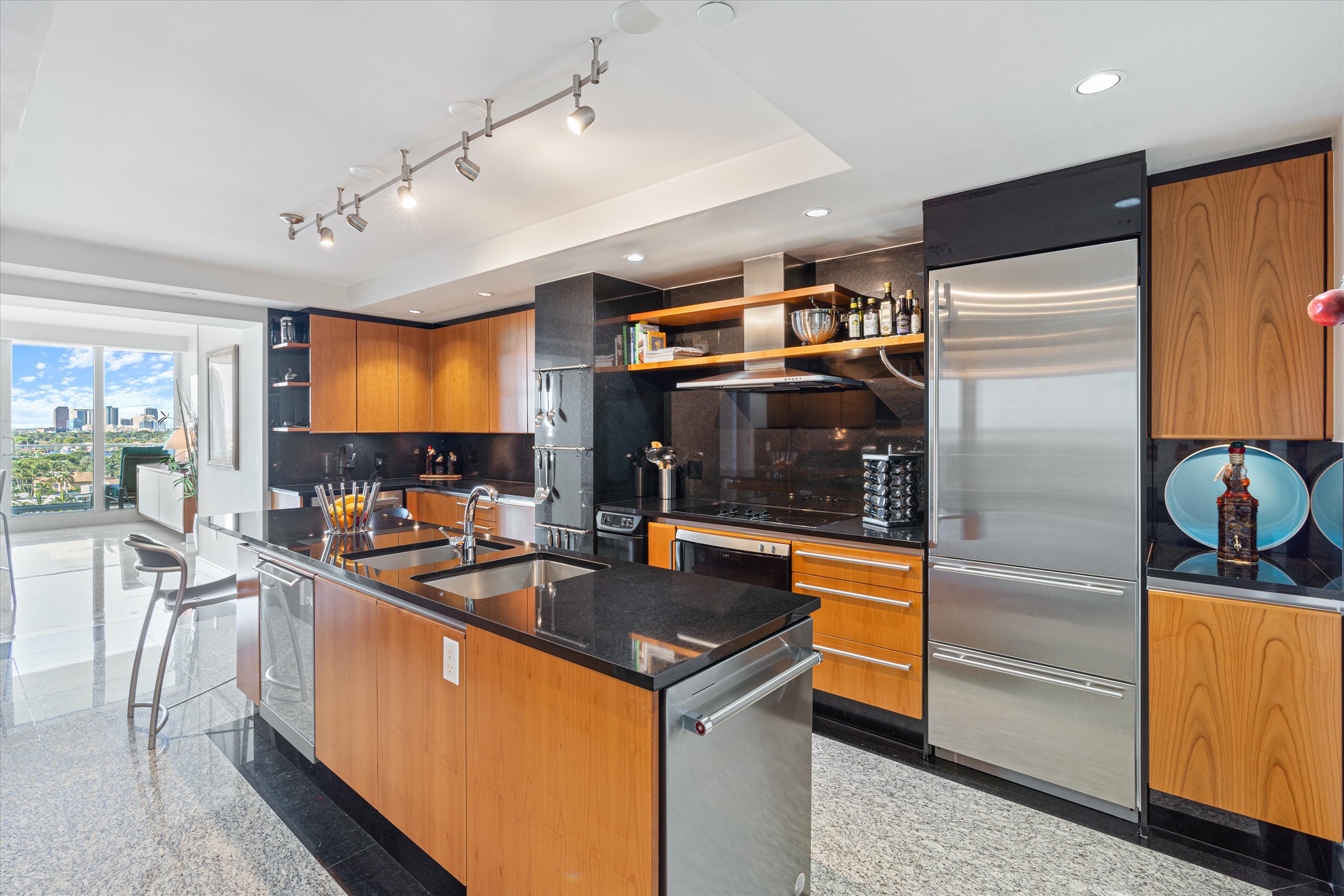 3055 Harbor Dr Unit# 1202