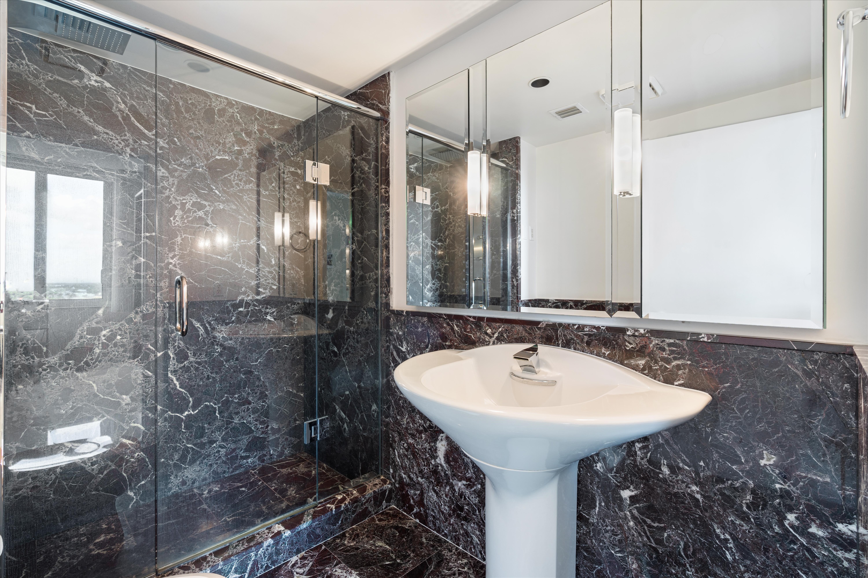 3055 Harbor Dr Unit# 1202
