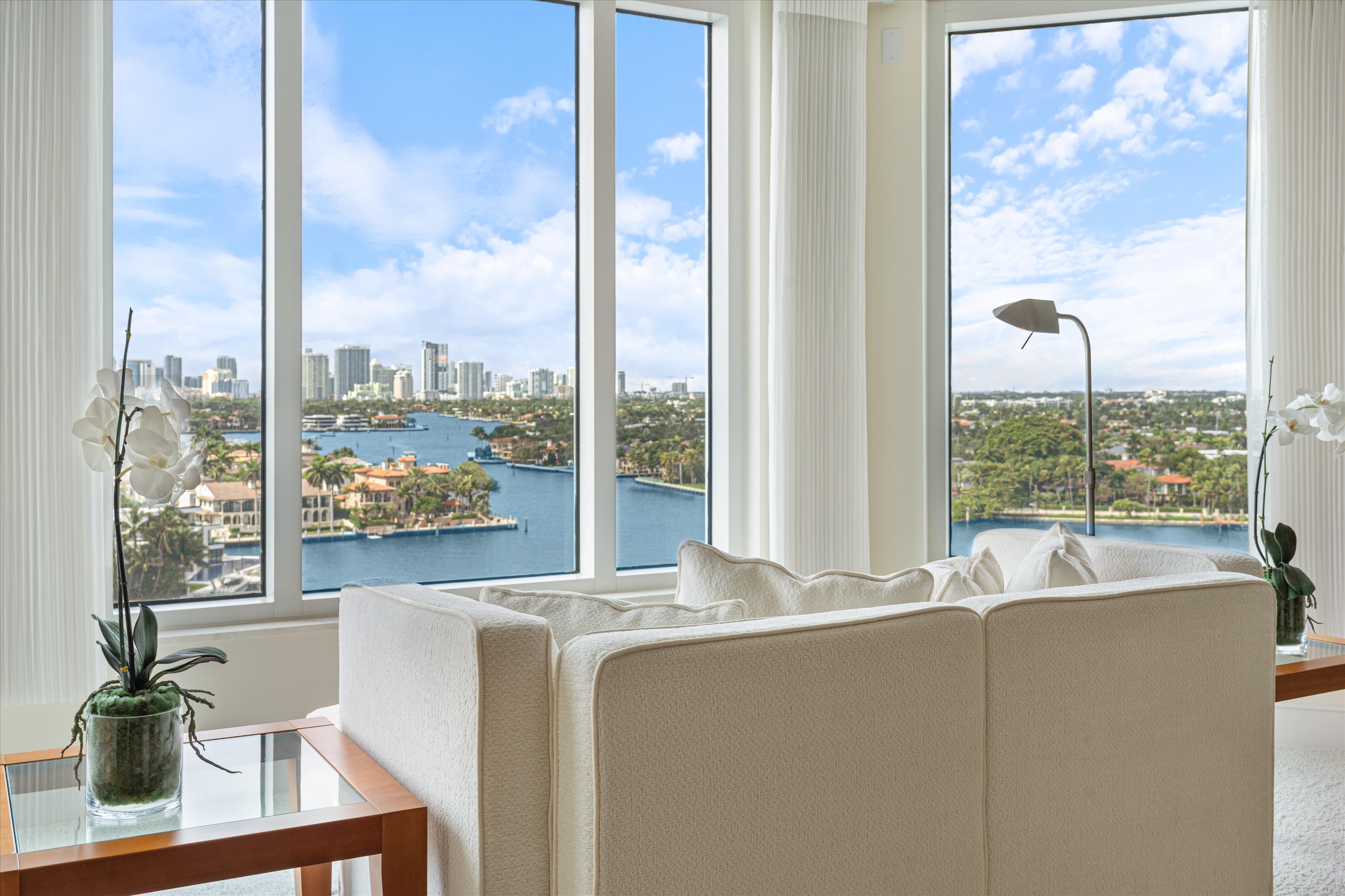 3055 Harbor Dr Unit# 1202