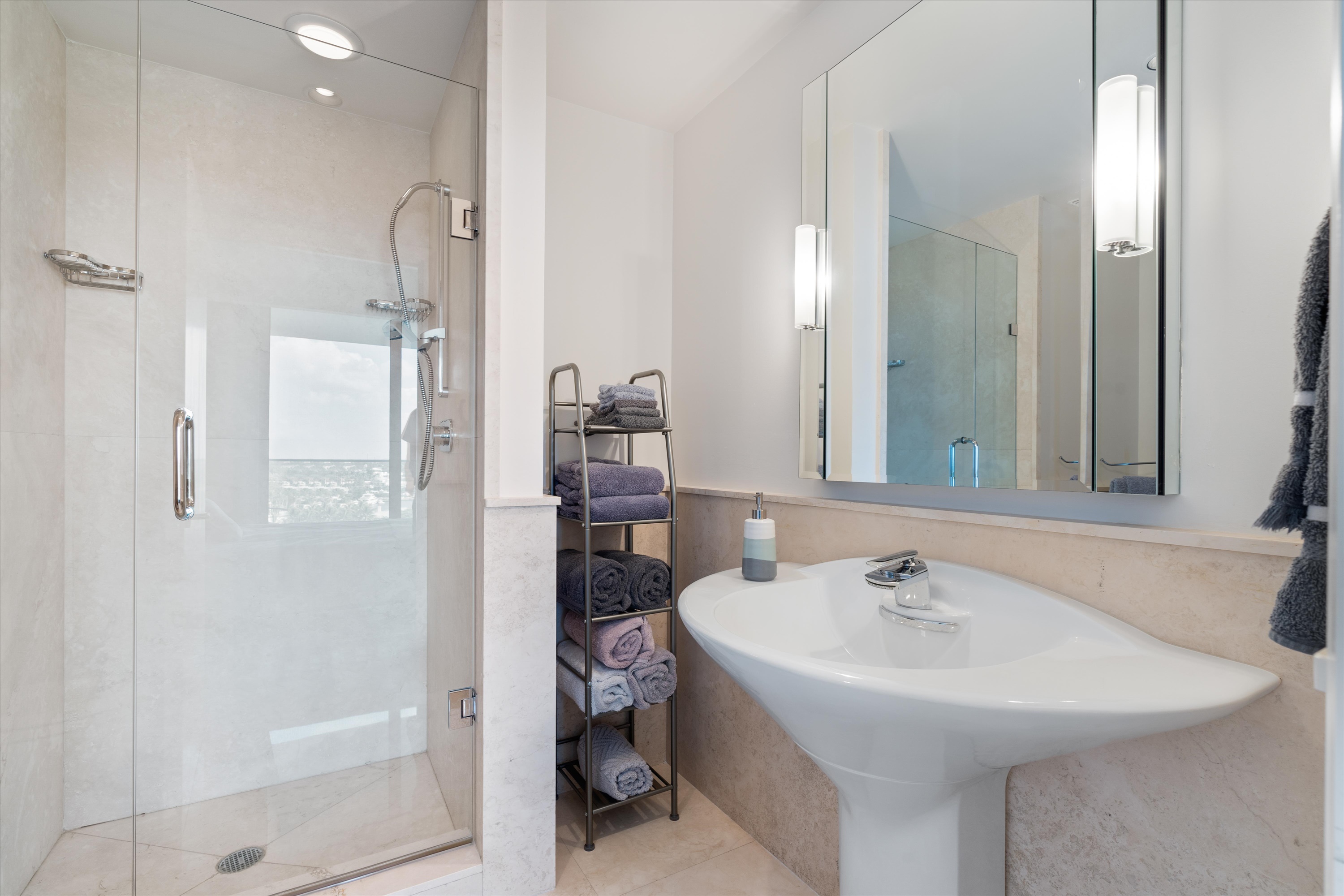 3055 Harbor Dr Unit# 1202