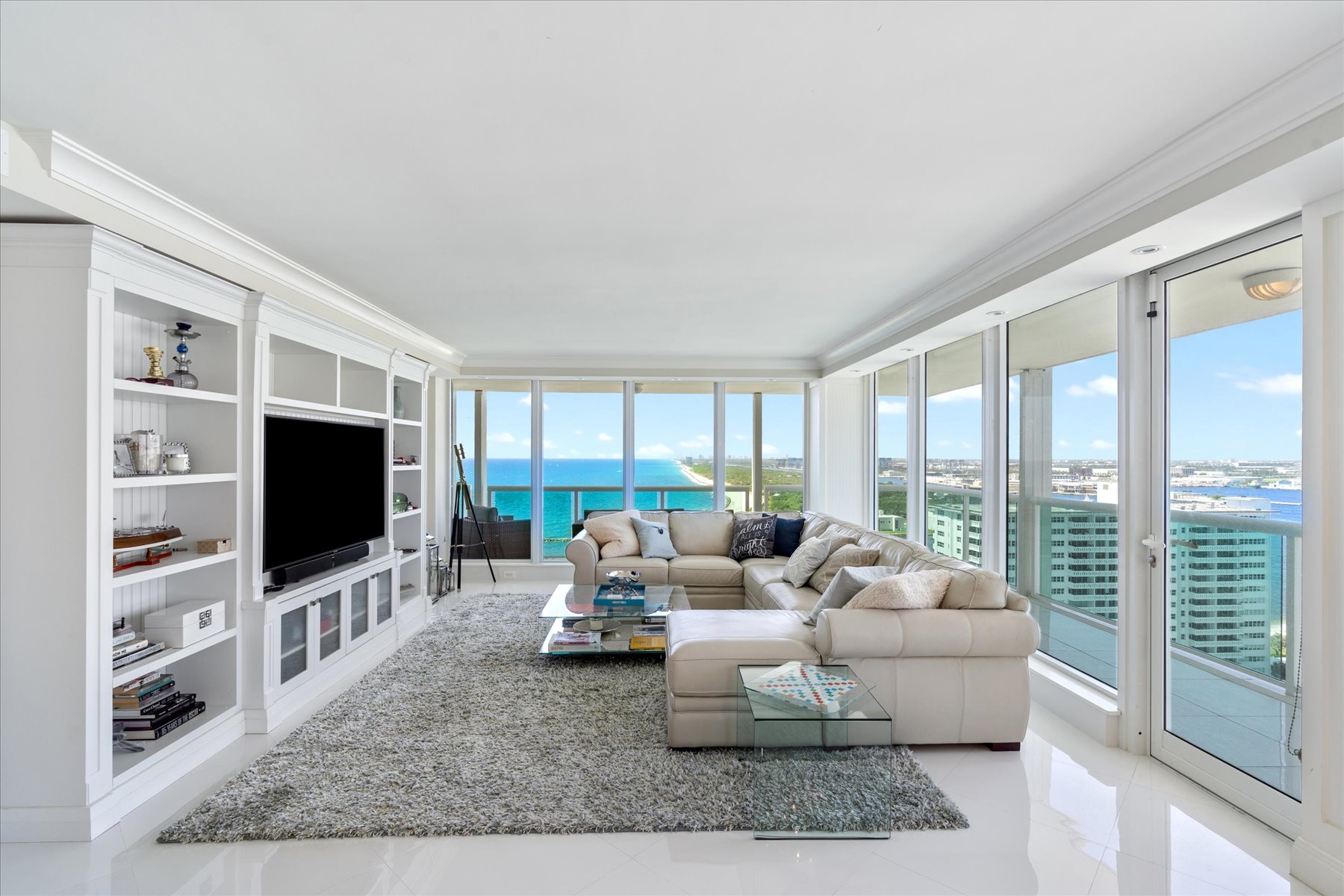 2100 S Ocean Ln Unit# 2102
