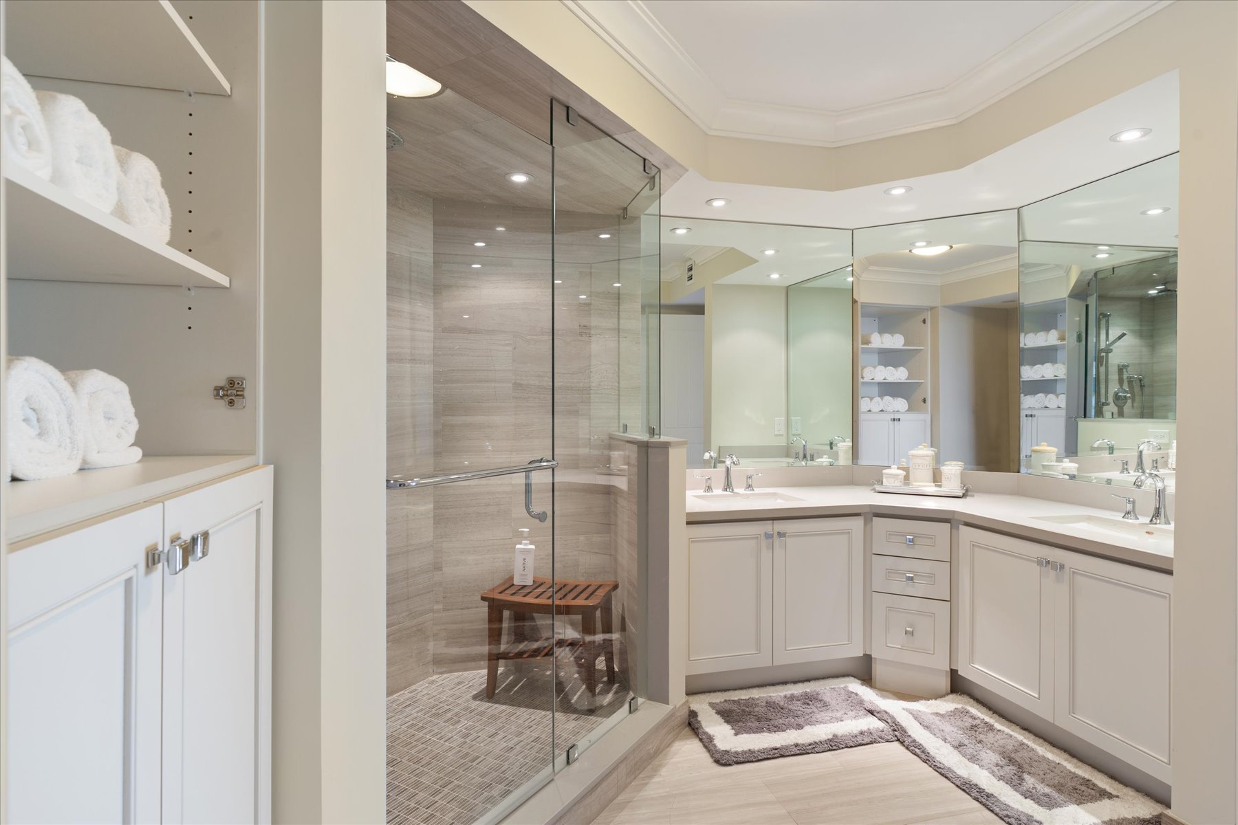 2100 S Ocean Ln Unit# 2102