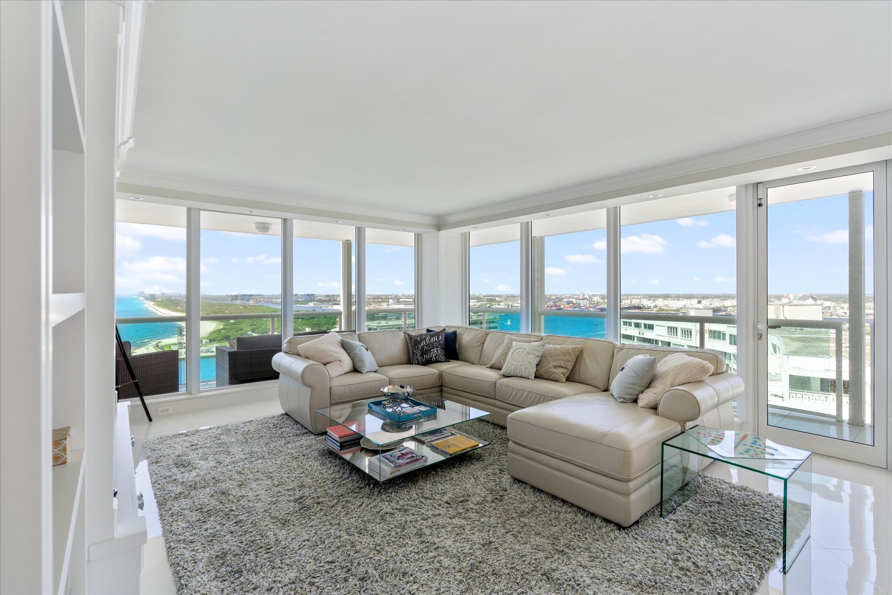 2100 S Ocean Ln Unit# 2102