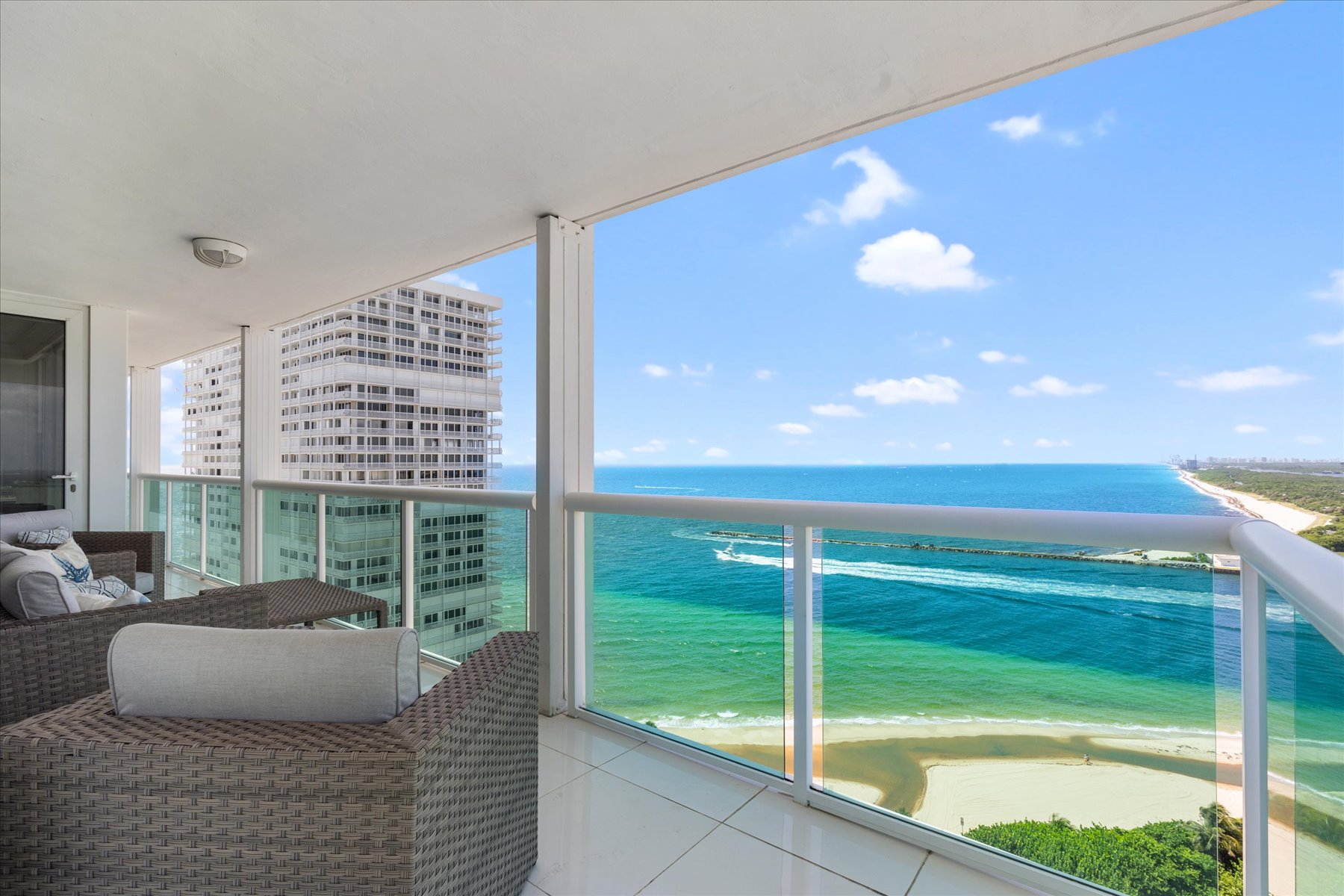 2100 S Ocean Ln Unit# 2102