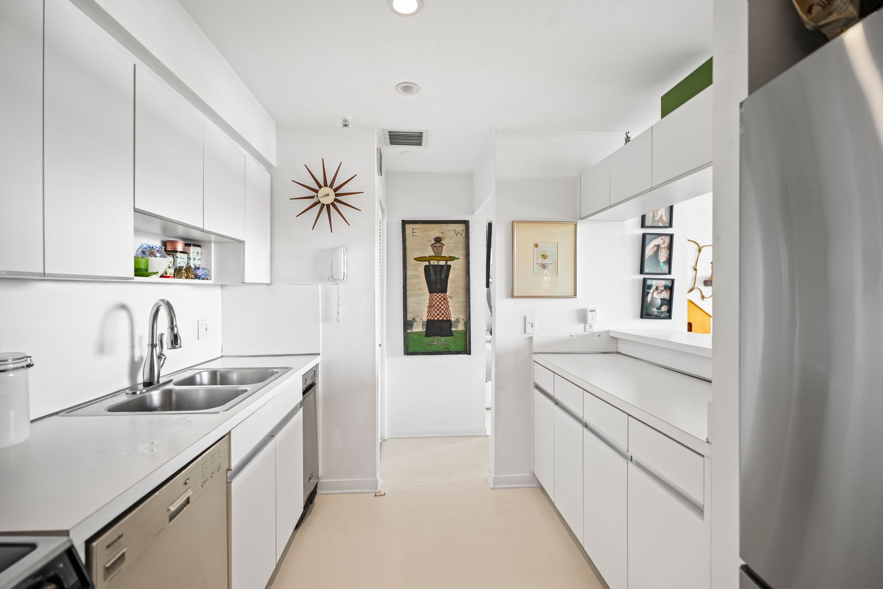 1000 Venetian Way Unit# 706