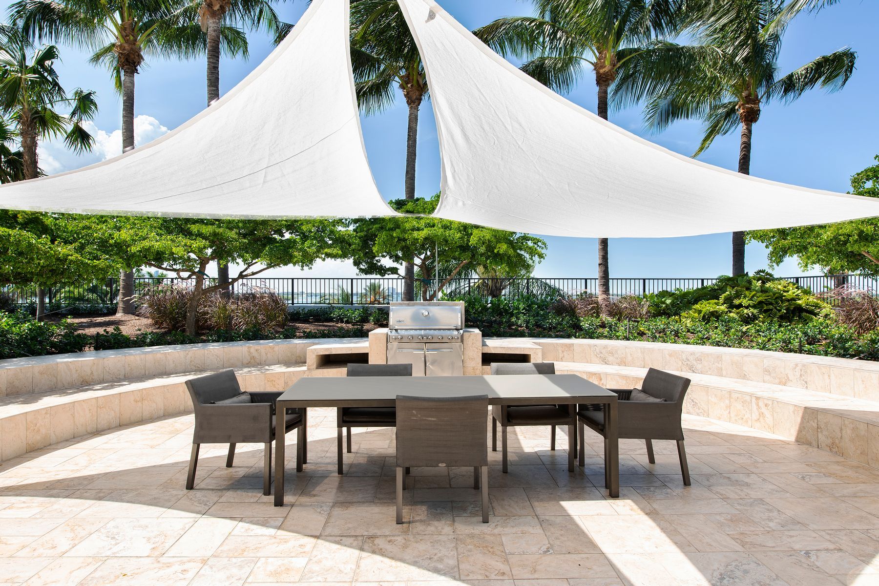 1000 Venetian Way Unit# 706