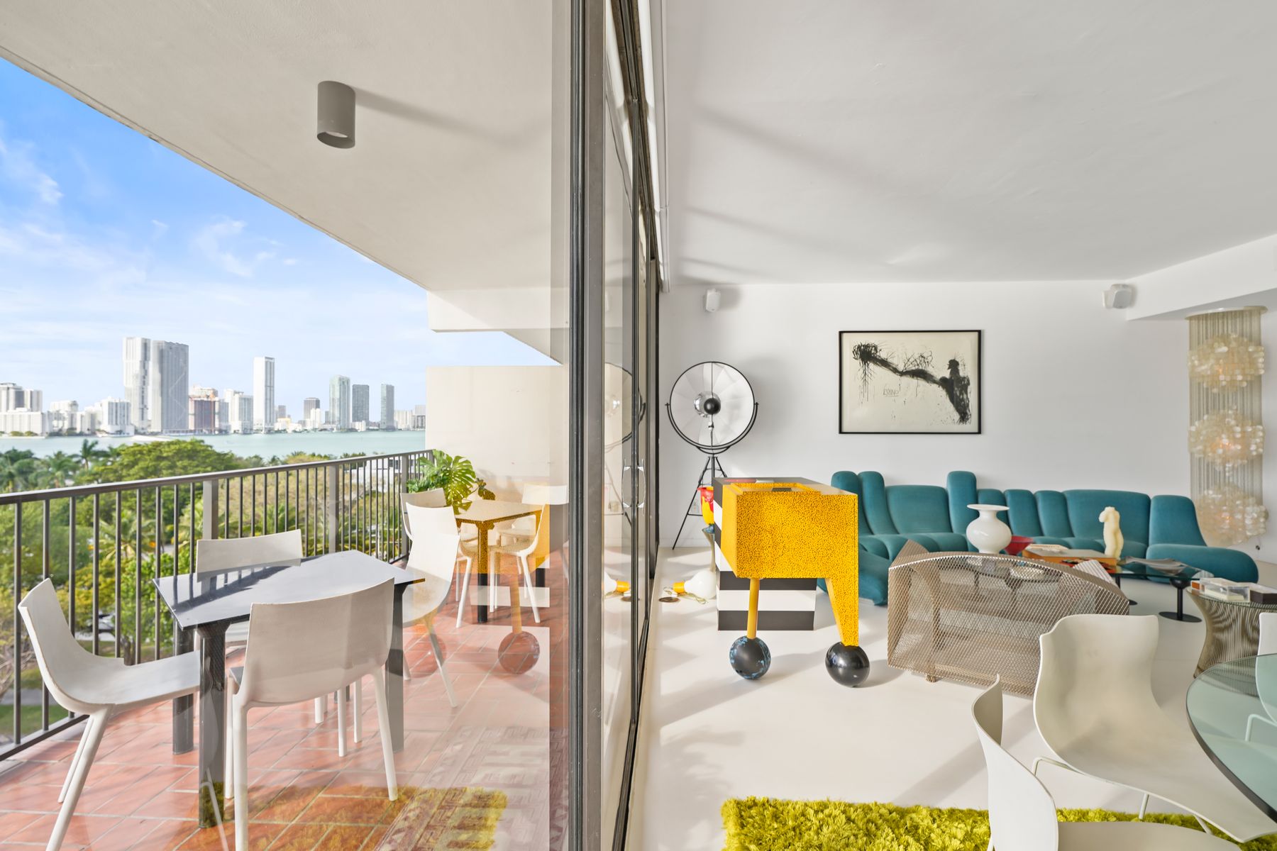 1000 Venetian Way Unit# 706