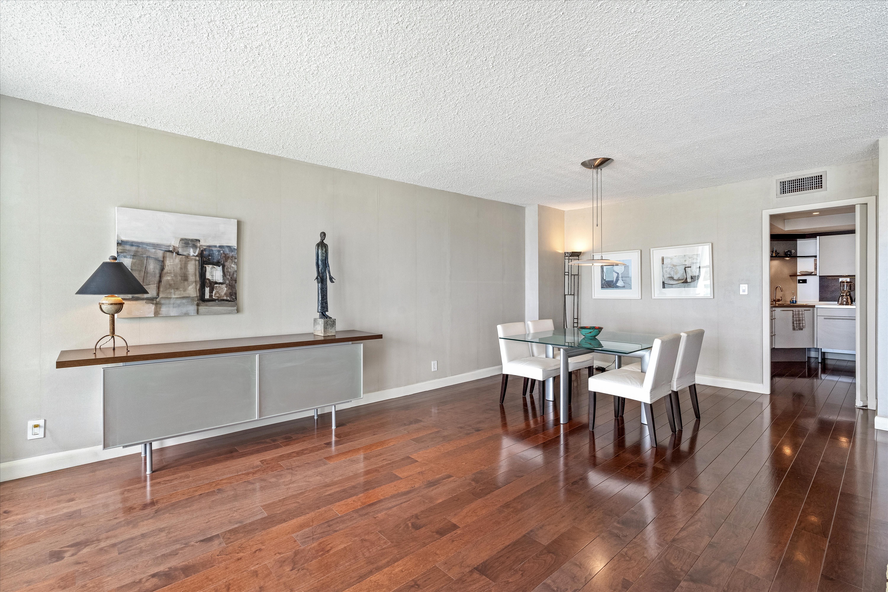 2100 S Ocean Ln #805