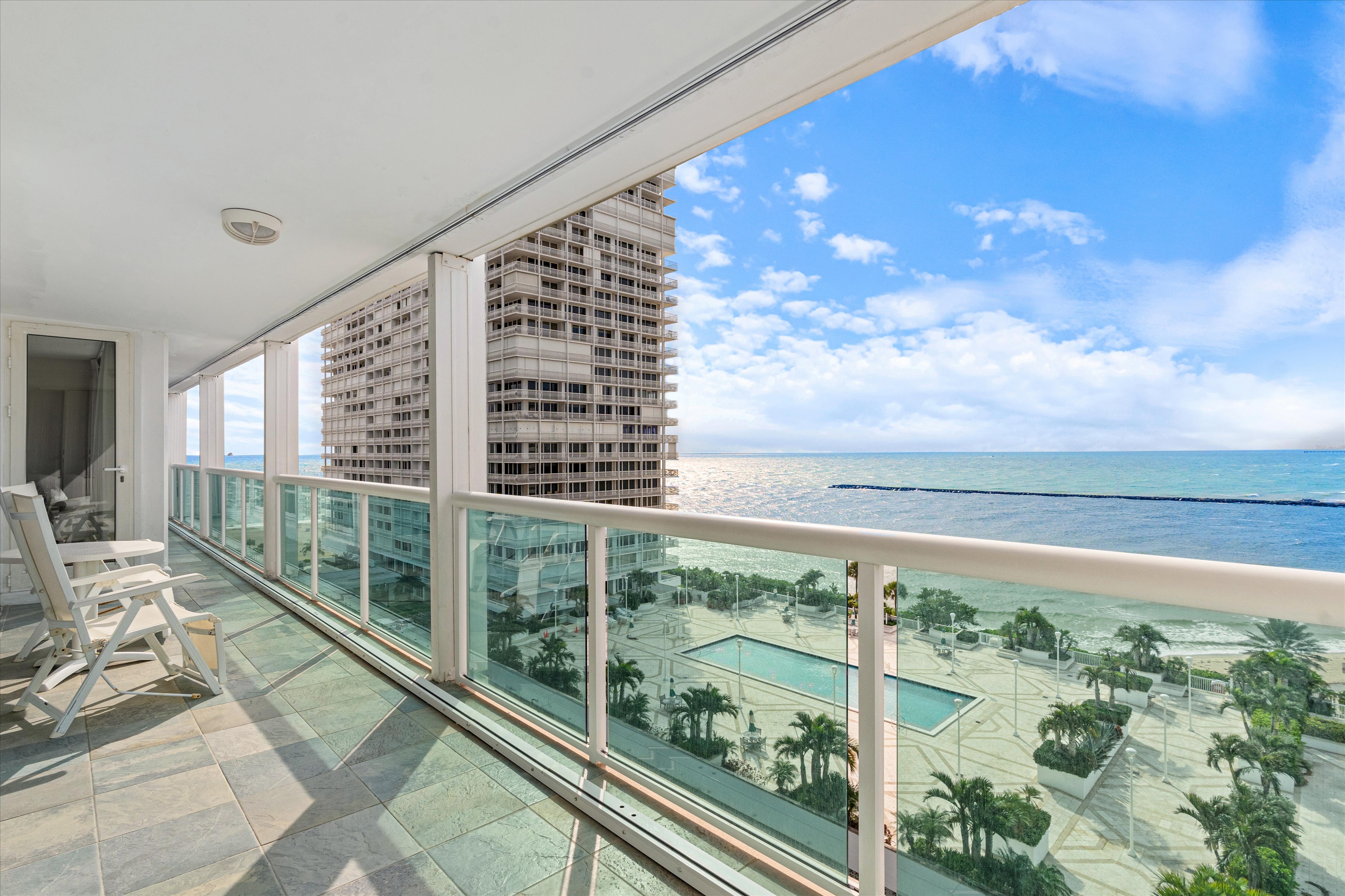 2100 S Ocean Ln #805