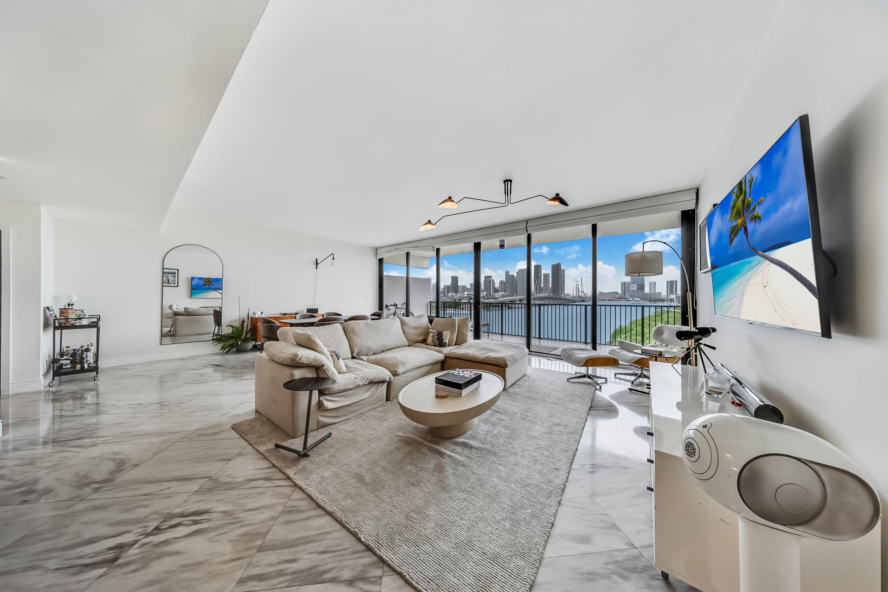 1000 Venetian Way Unit# 708