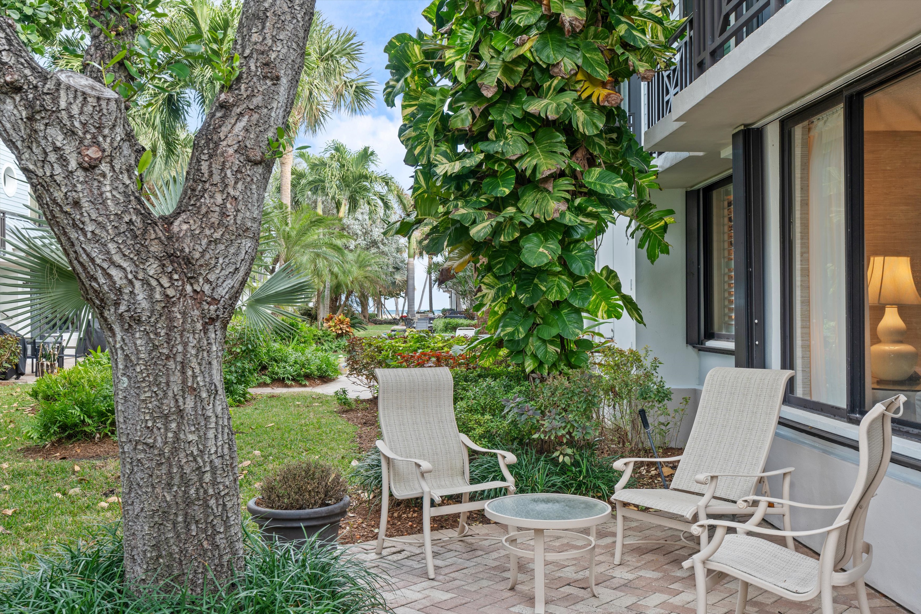 1662 S Ocean Ln #158