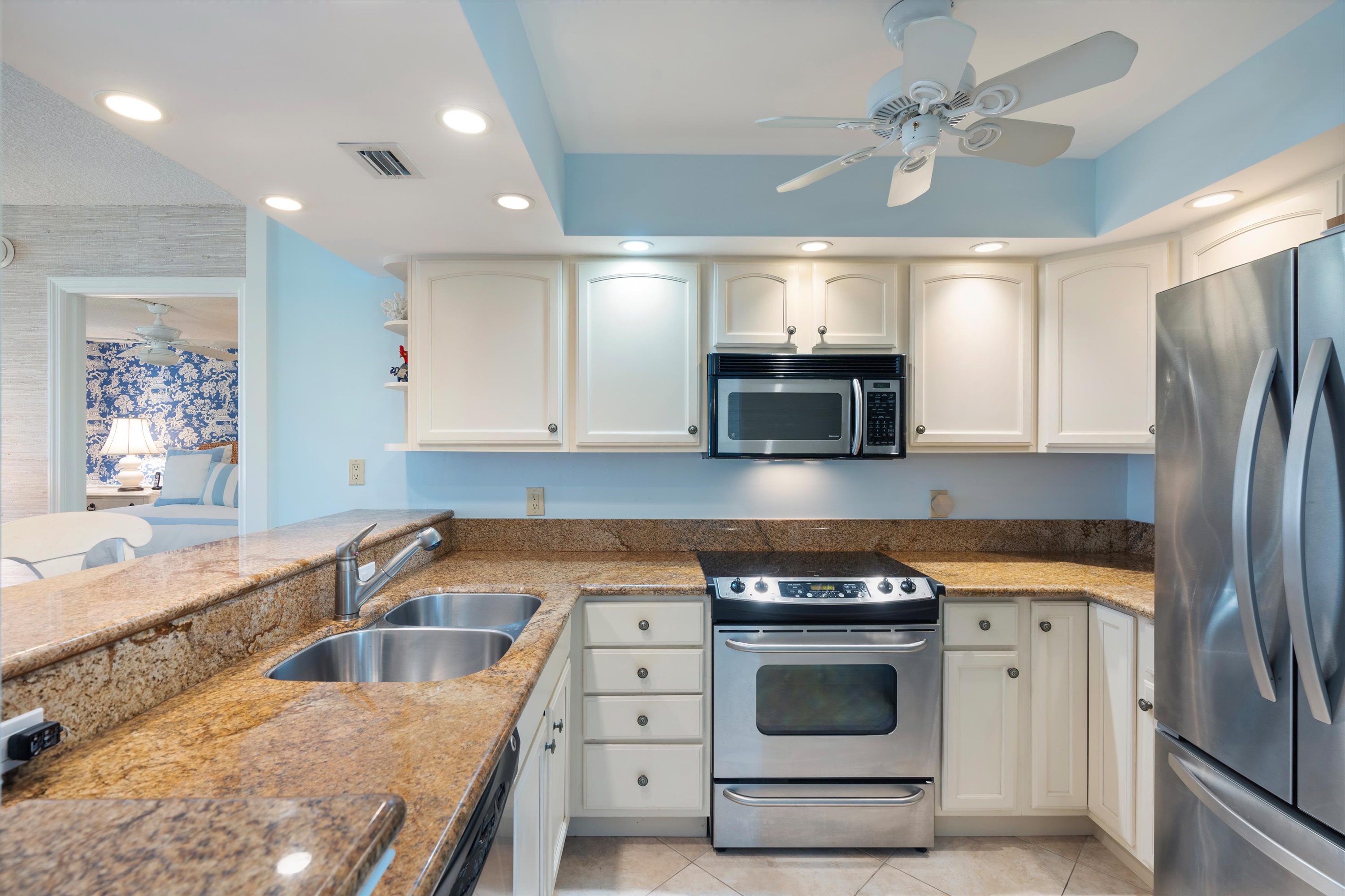 1662 S Ocean Ln #158