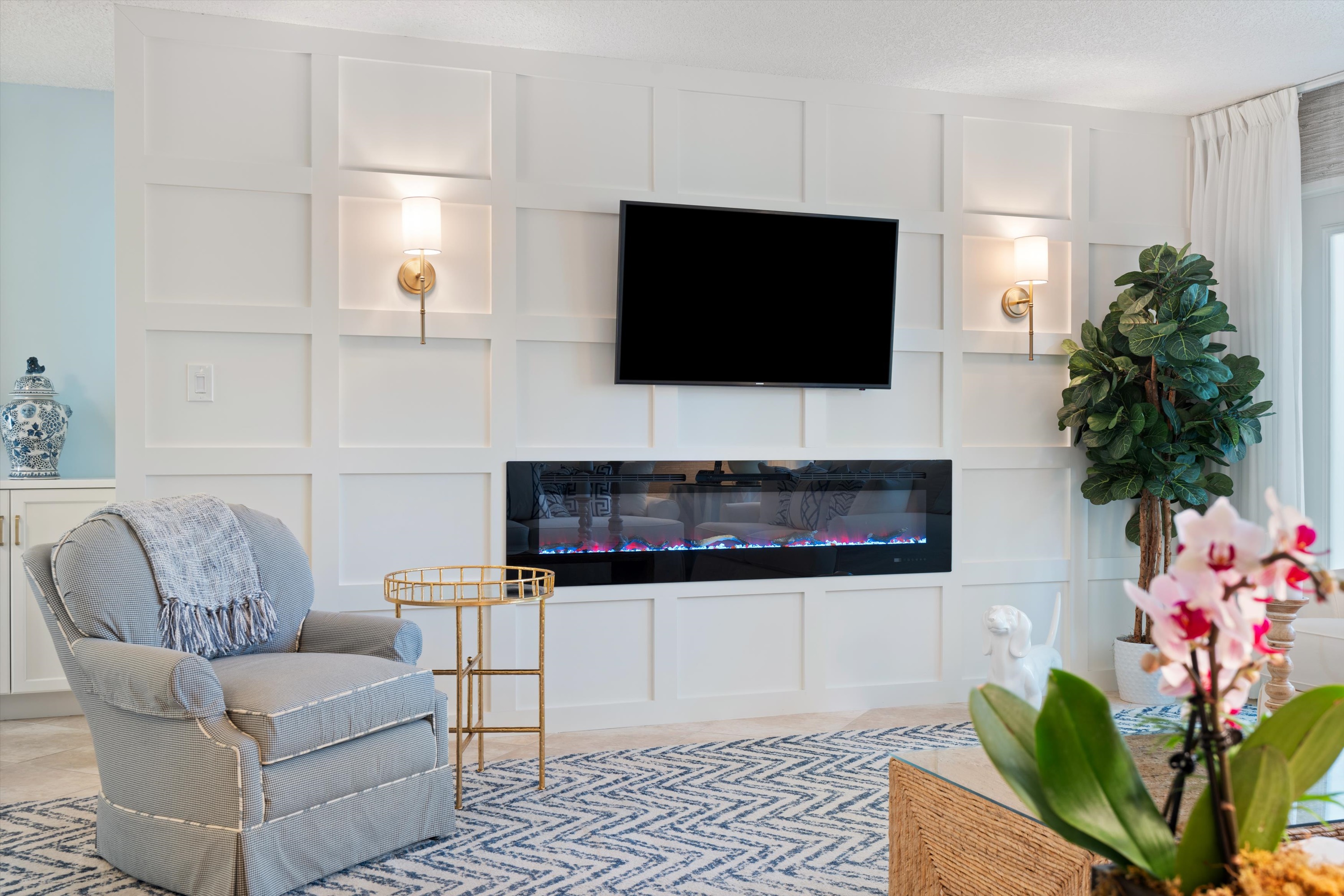 1662 S Ocean Ln #158