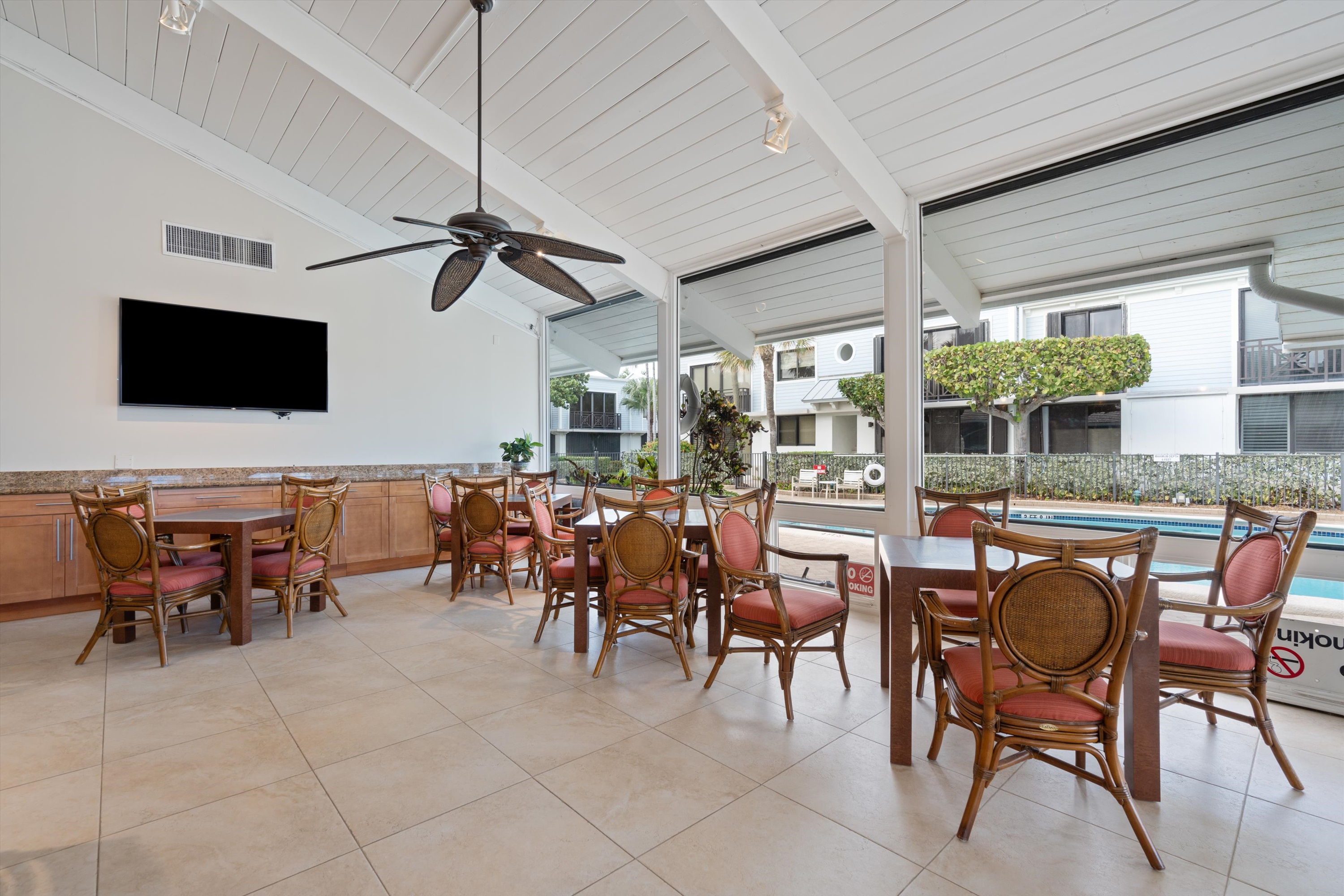 1662 S Ocean Ln #158