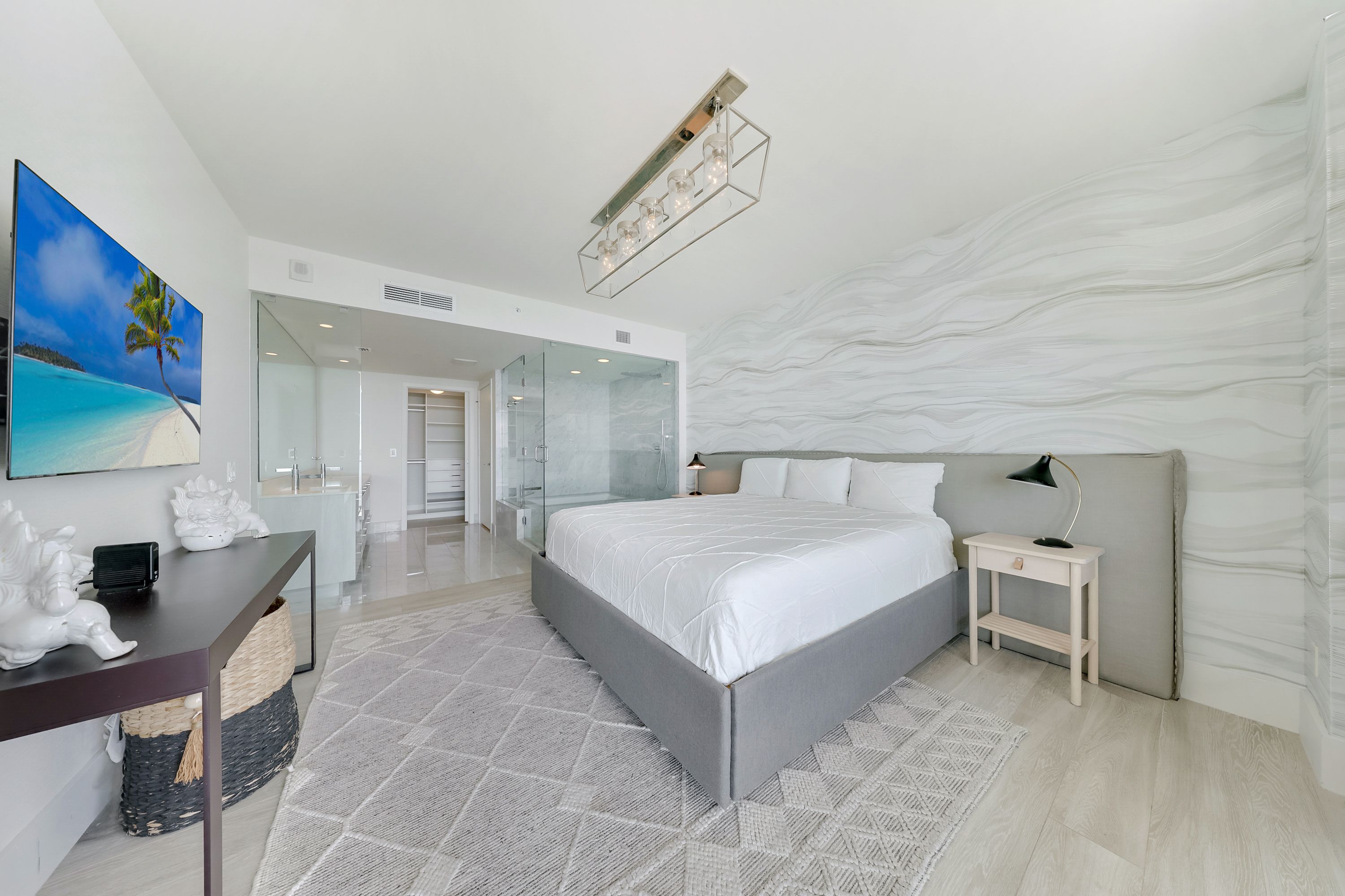 3131 NE 7th Ave Unit# 603