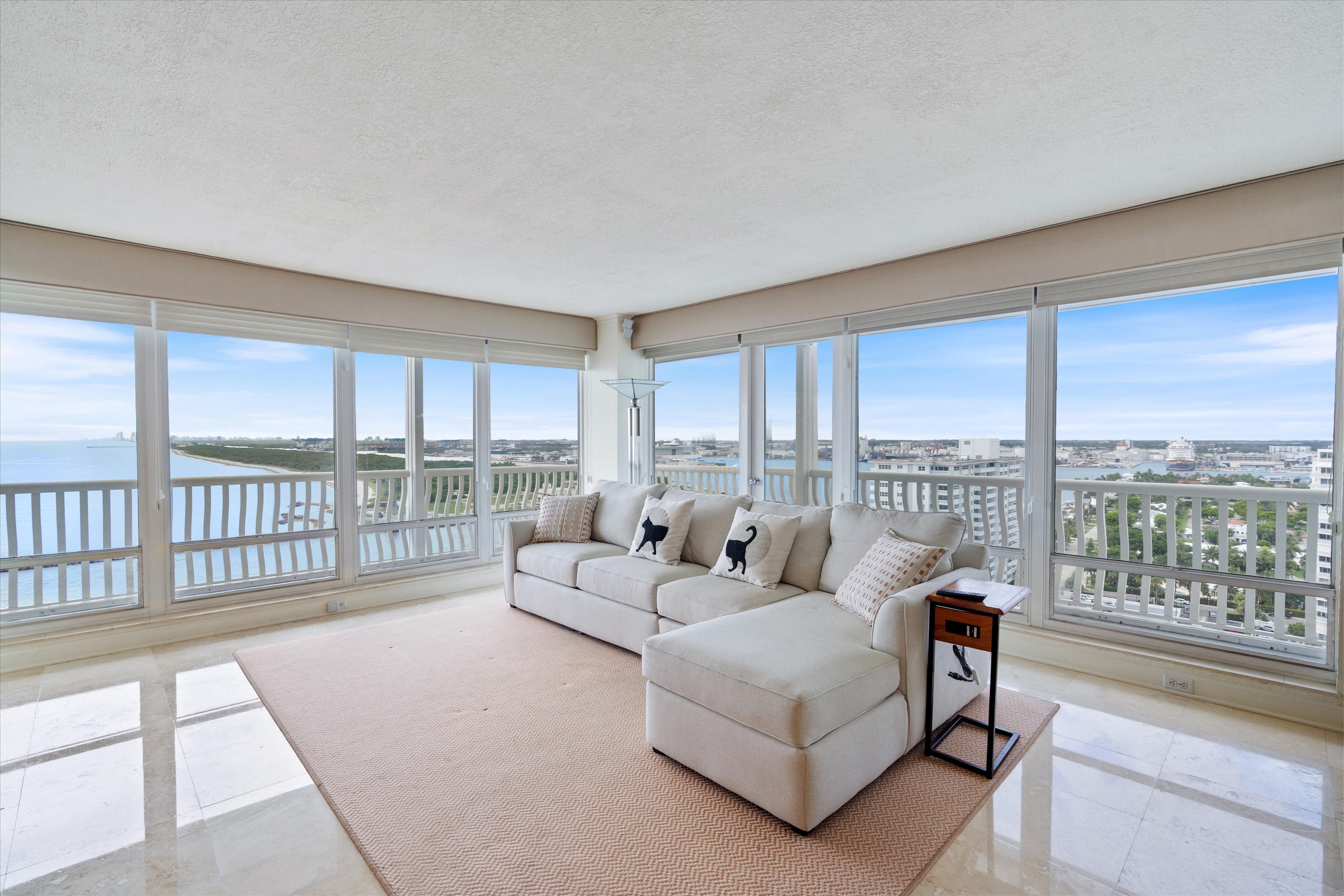 2200 S Ocean Ln #1902