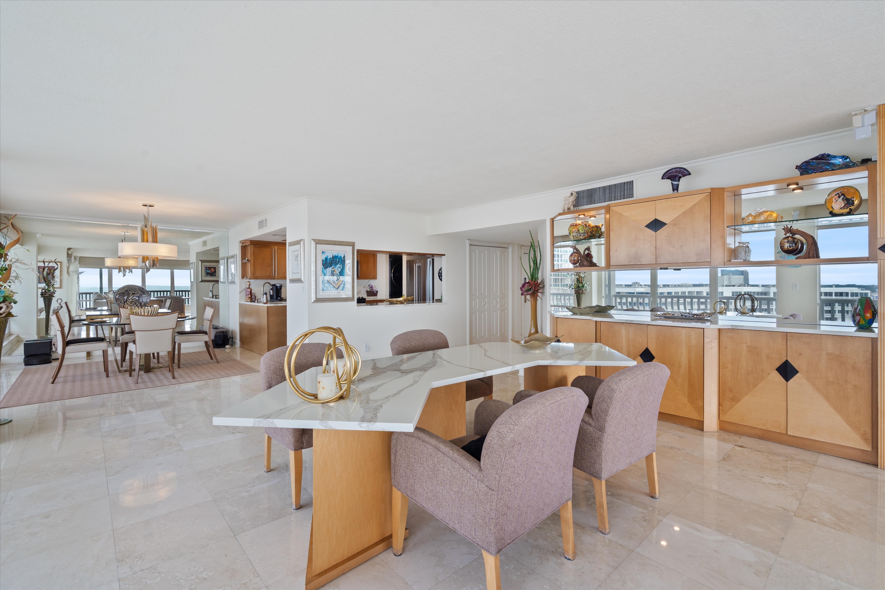 2200 S Ocean Ln #1902
