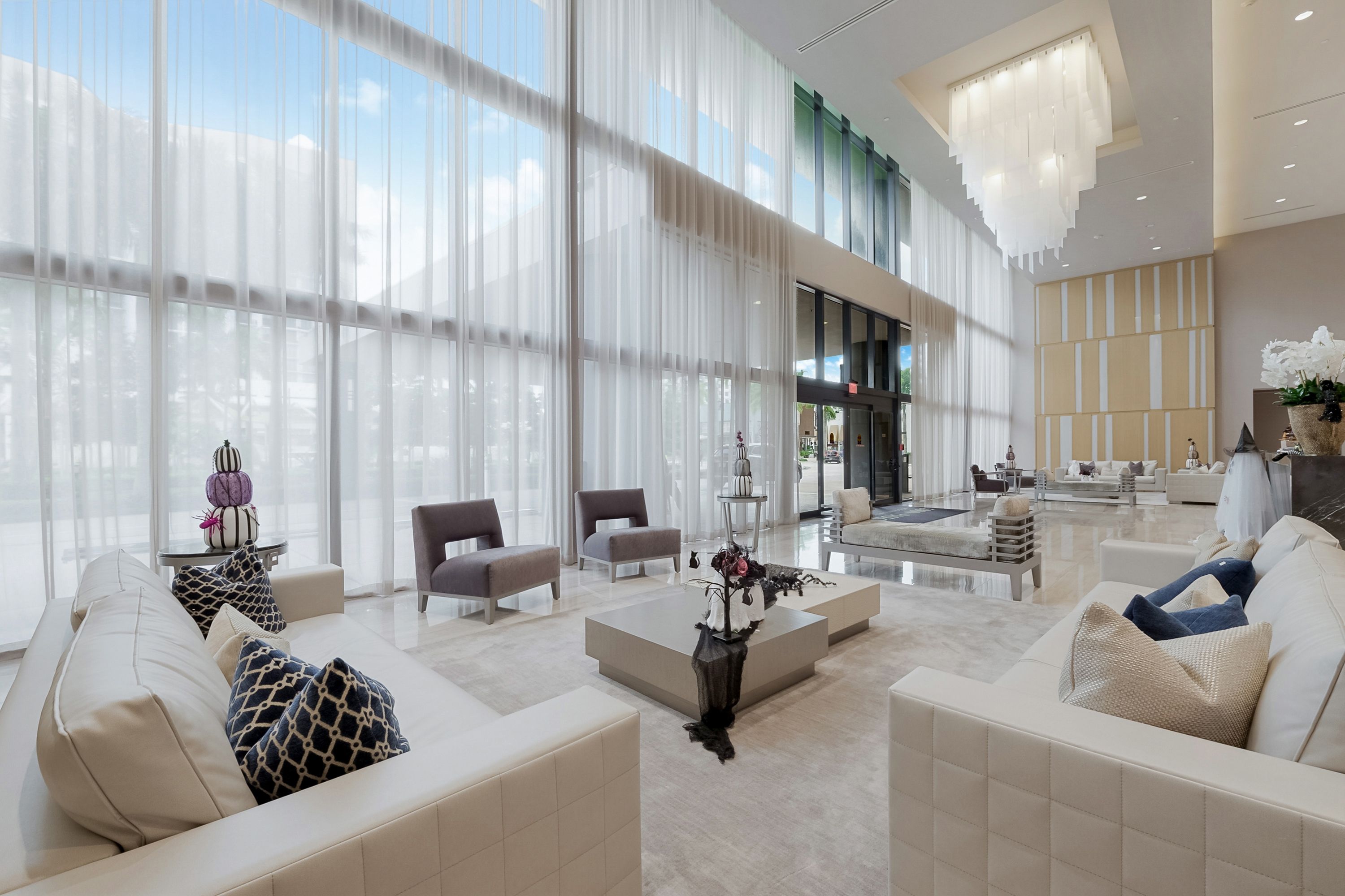 5300 Paseo Blvd Unit# 1205