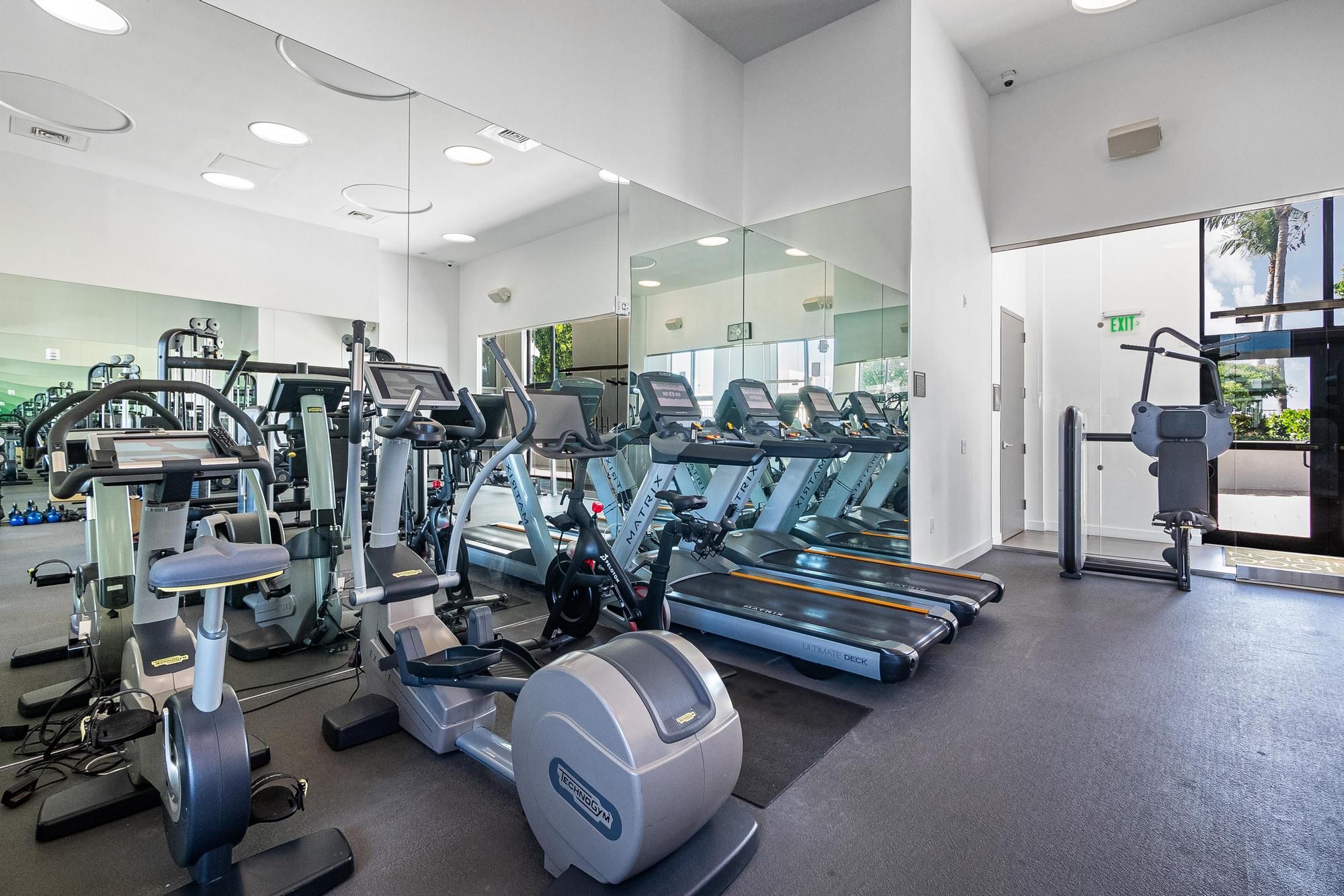 1000 Venetian Way Unit# 1004