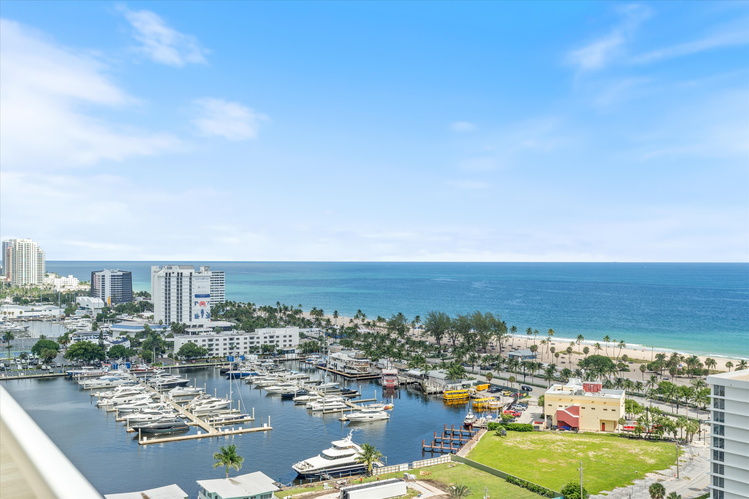 3055 Harbor Dr #2102