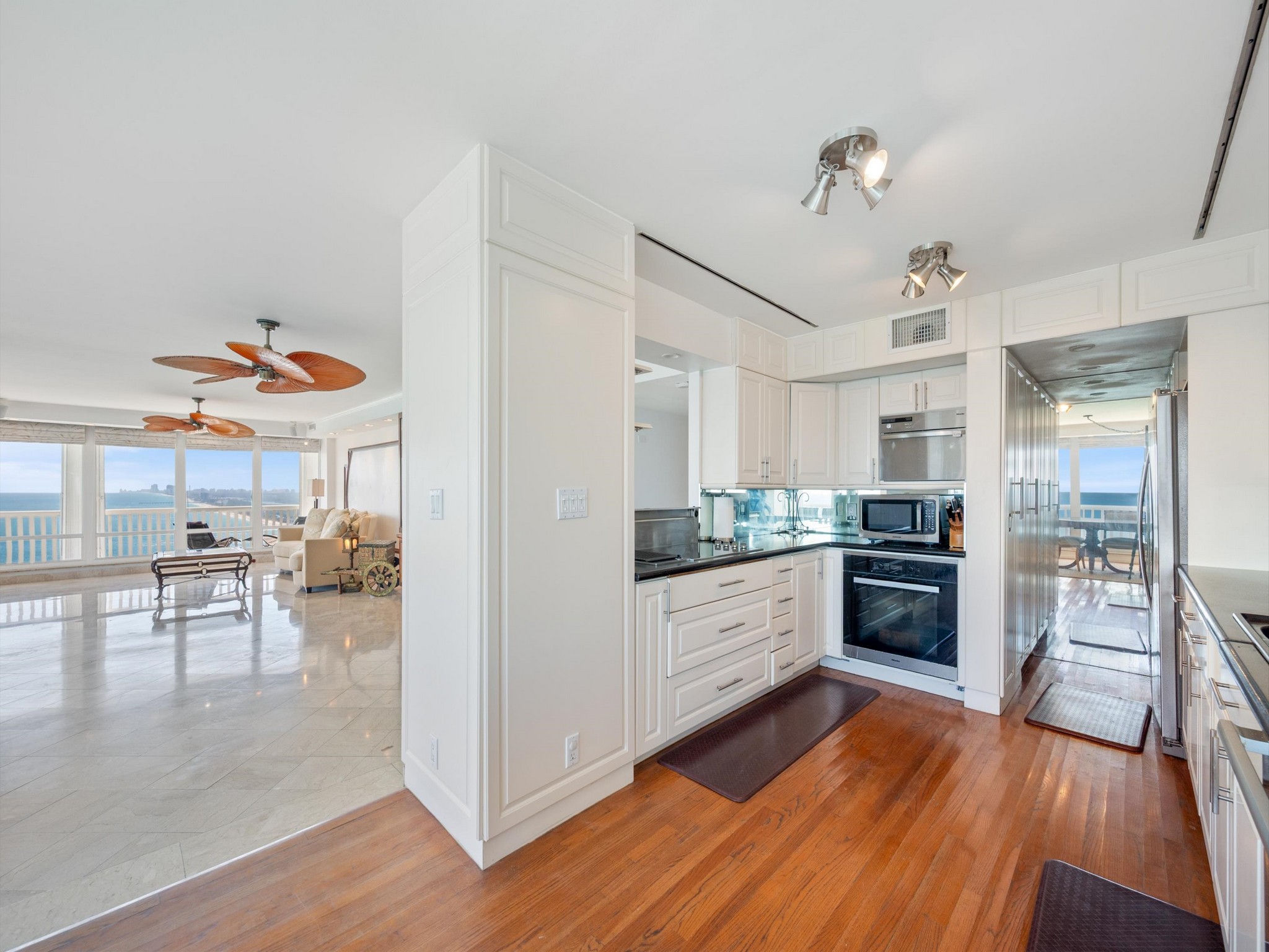 2200 S Ocean Ln #3010