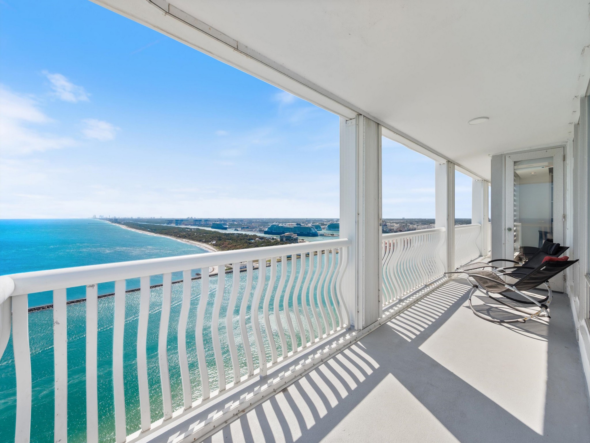 2200 S Ocean Ln #3010