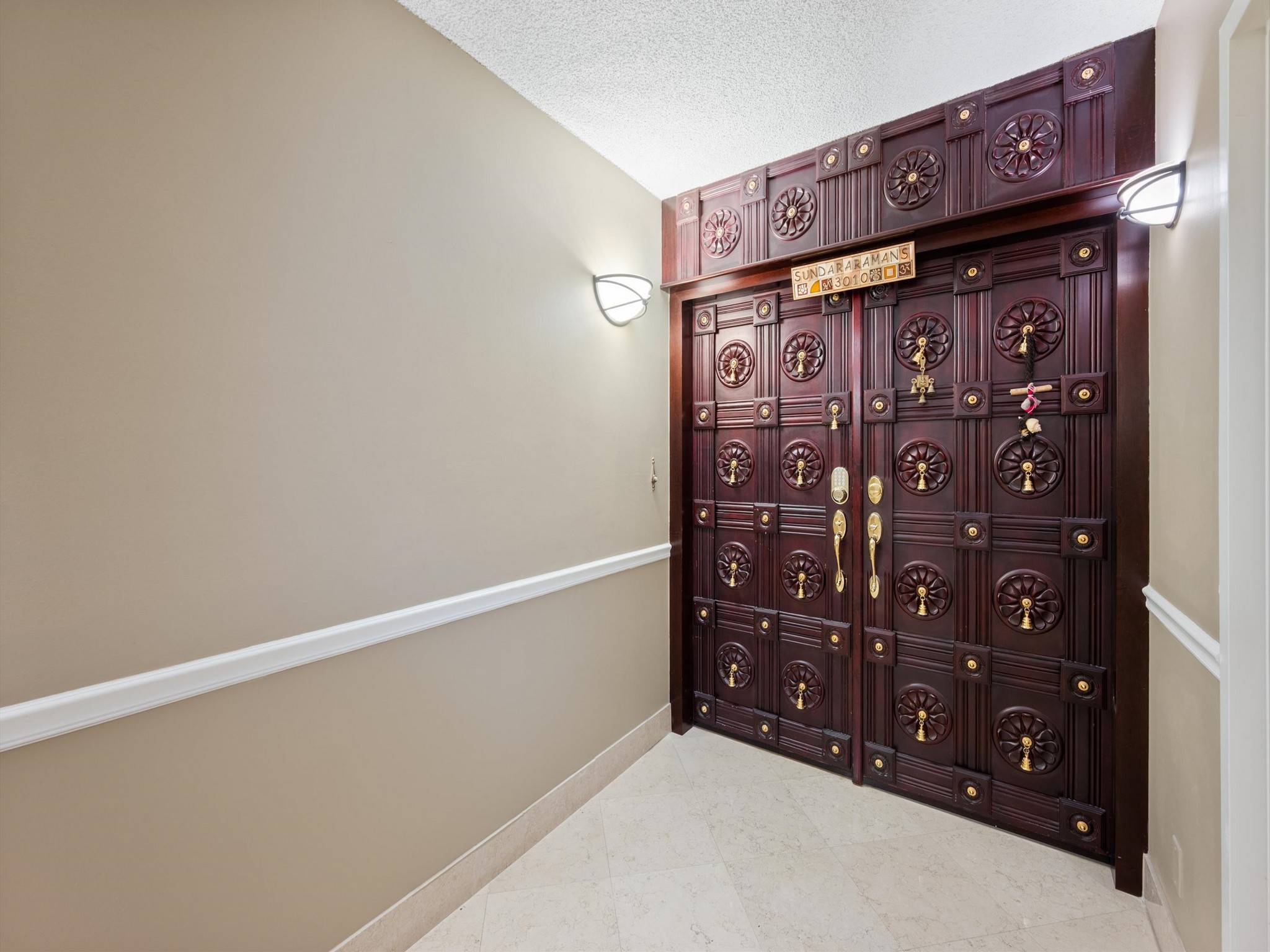 2200 S Ocean Ln #3010