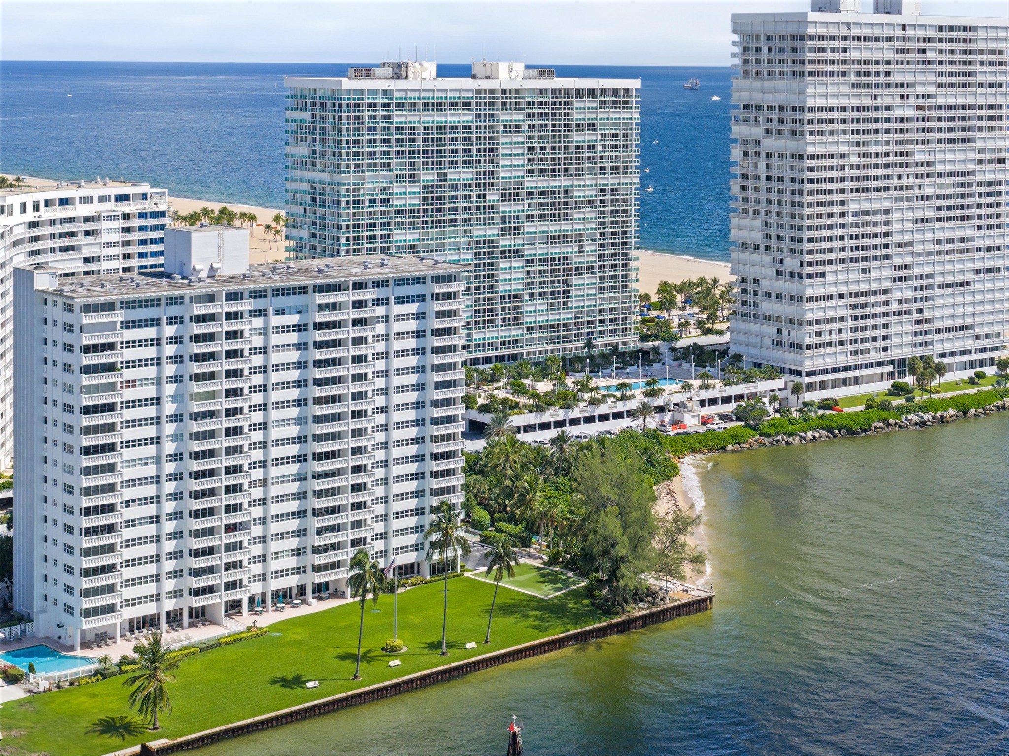 2100 S Ocean Dr Unit# 11J