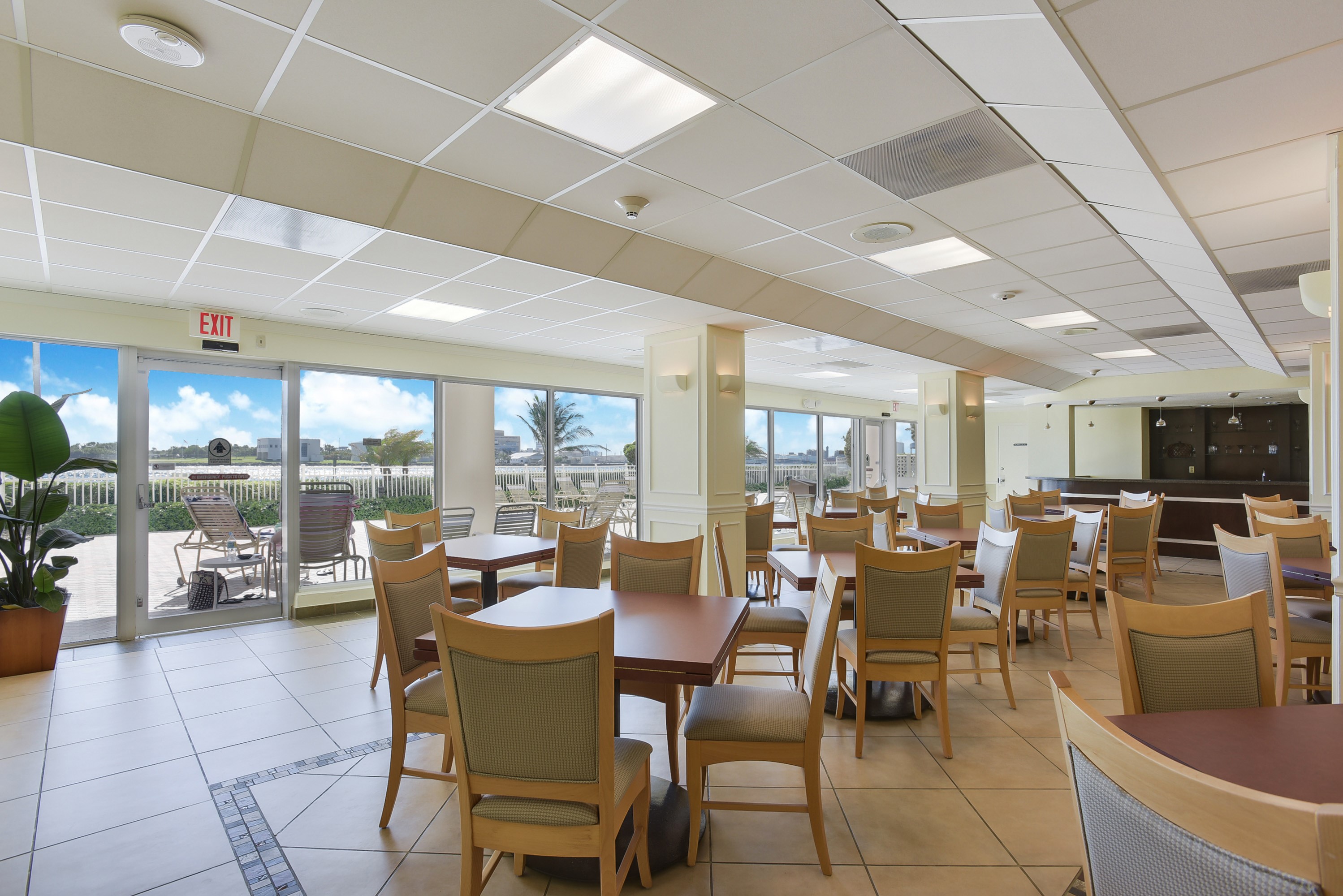 2100 S Ocean Dr Unit# 11J