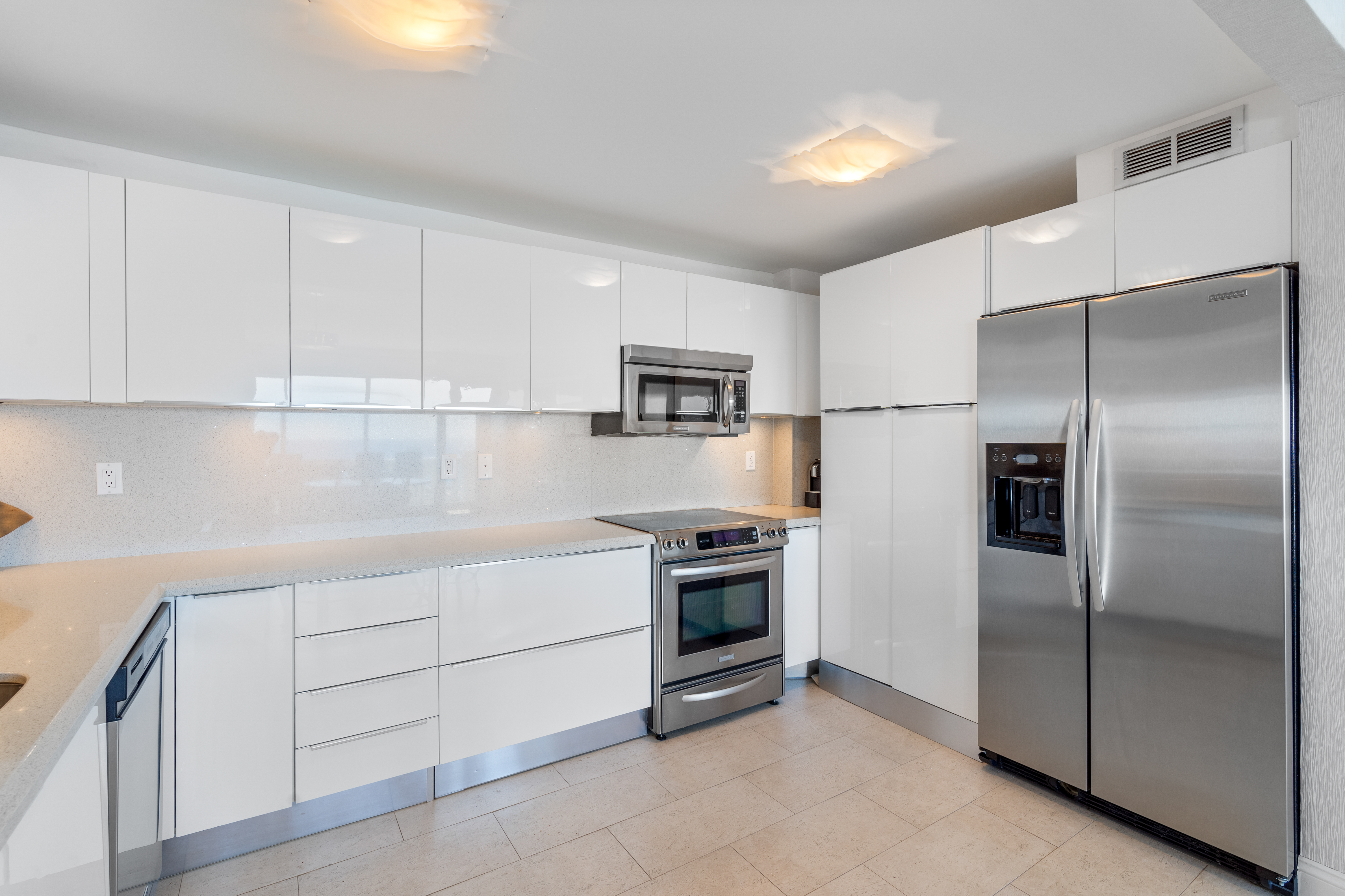 2100 S Ocean Dr Unit# 11J